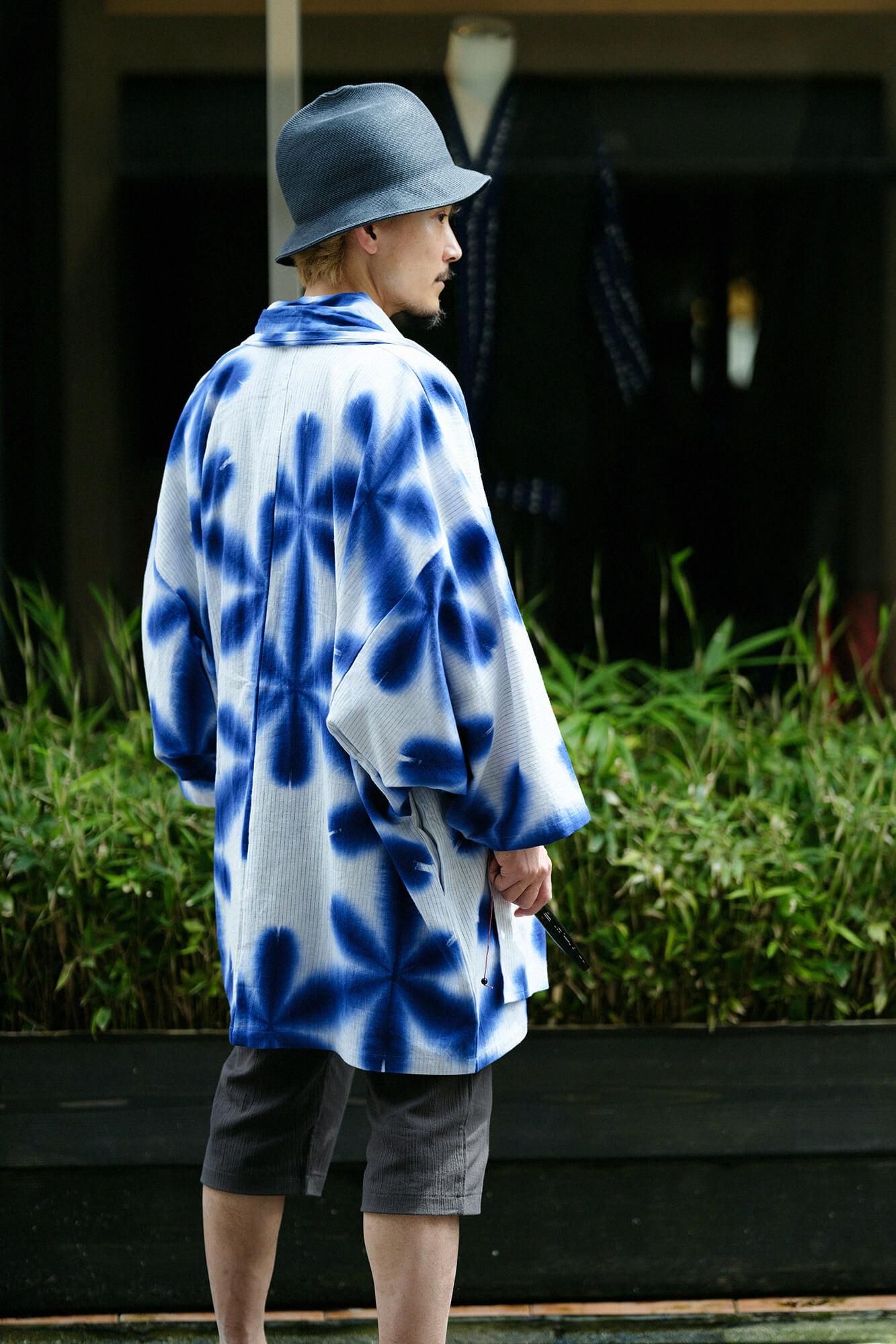 Hirondelle, coton et lin, manches mojiri, vêtements courts, fleur simple / neige, bleu foncé