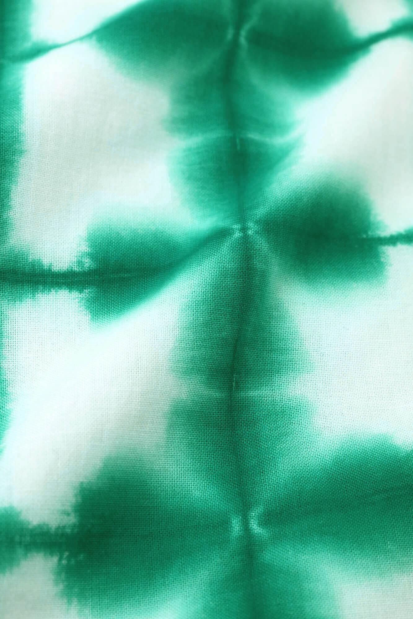 Ise Momen Arimatsu Narumi Shibori Textur (Bun) Quadratische Kleidung (Futatsumi) / Chosho Schneeblume (Sekka) Grün 1