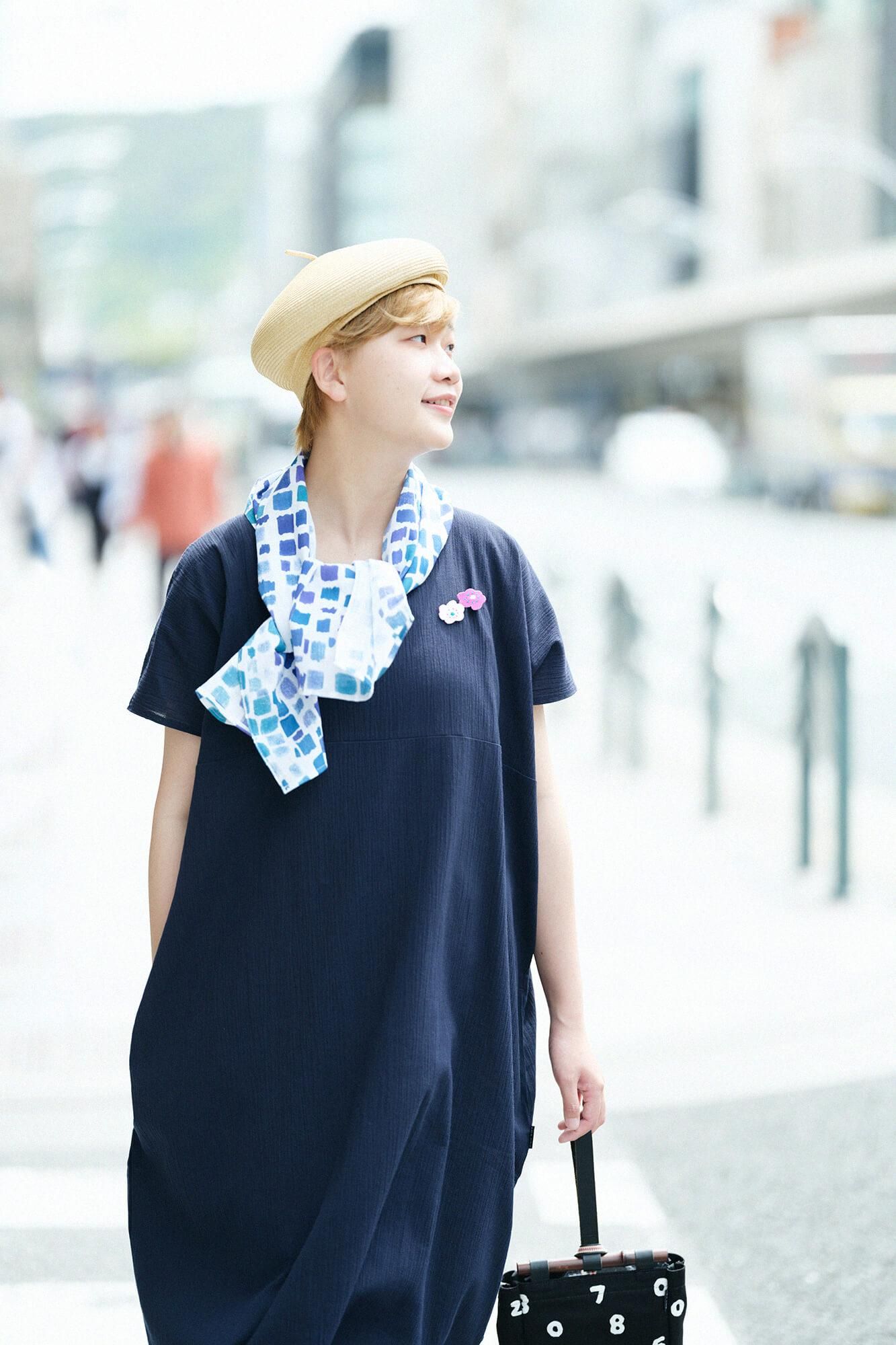 刺繍飾り(ししゅうかざり)/ほほえみ 中紅(なかべに)