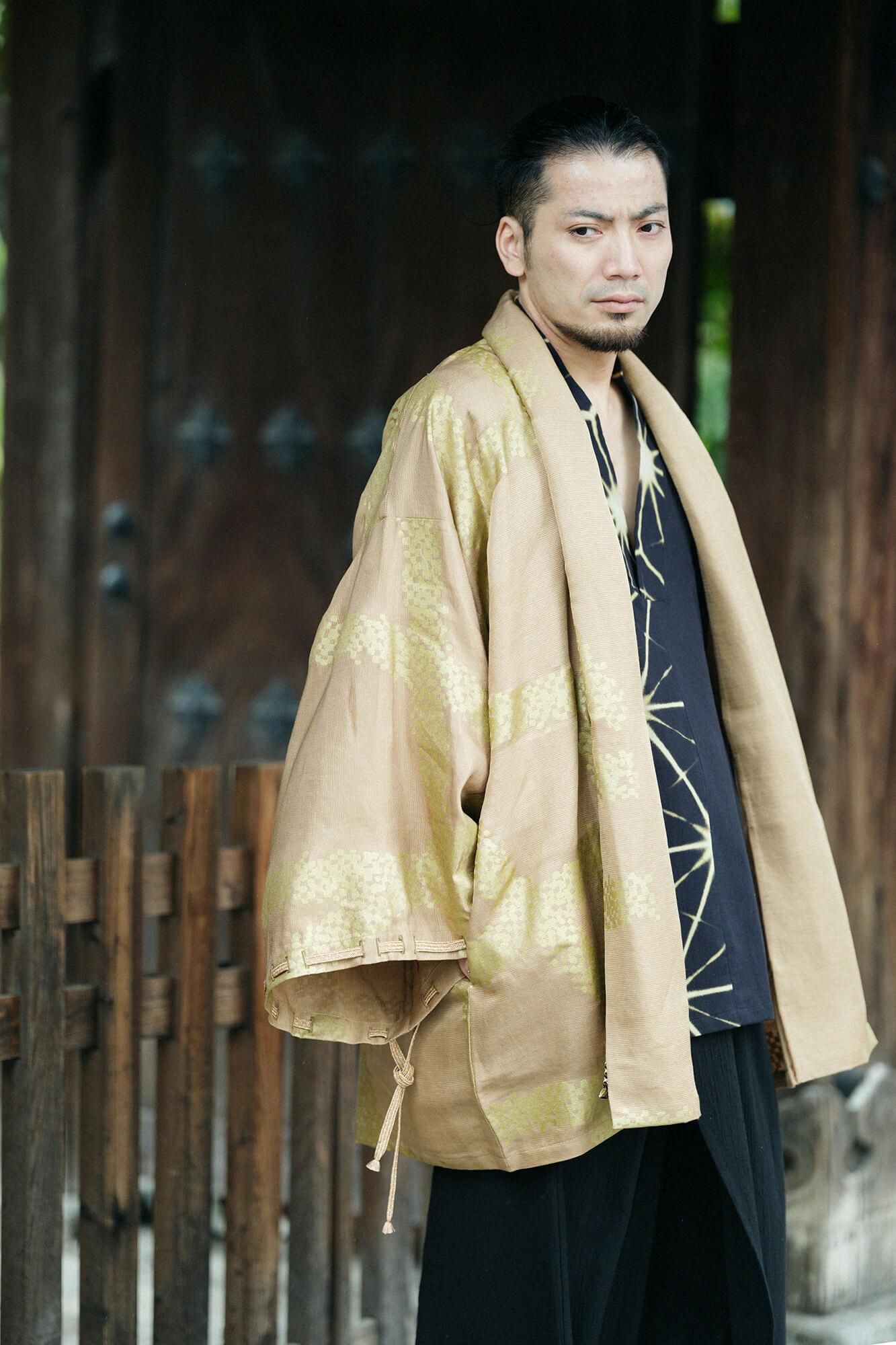 Linen Silk Rectangular Sleeve Coat Short Single Layer / Tied-up Yellow Ochre