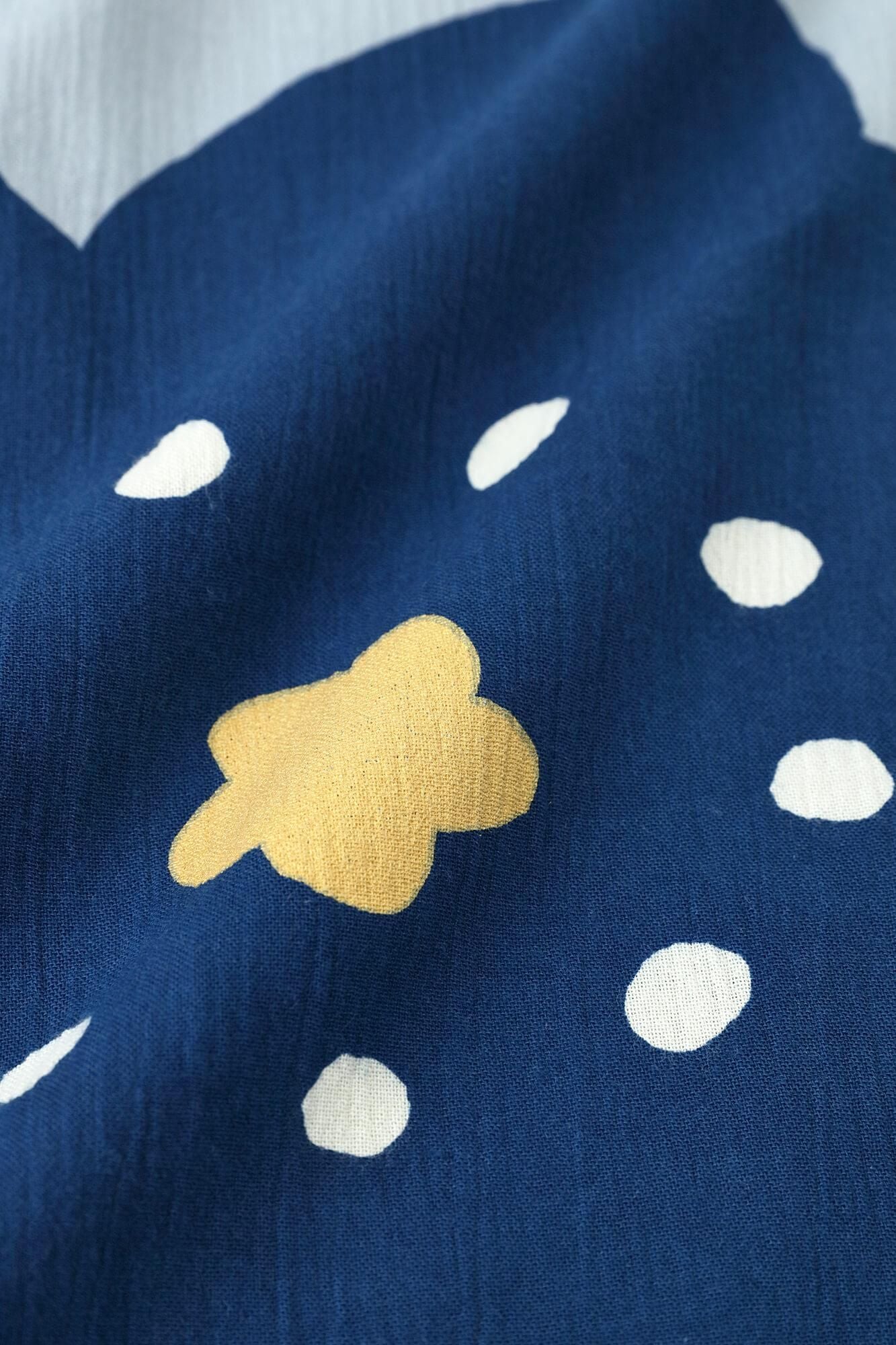 Takashima Chiku 20/20矩形服装(Chohokei) /微笑白色花色(Shirahanairo)