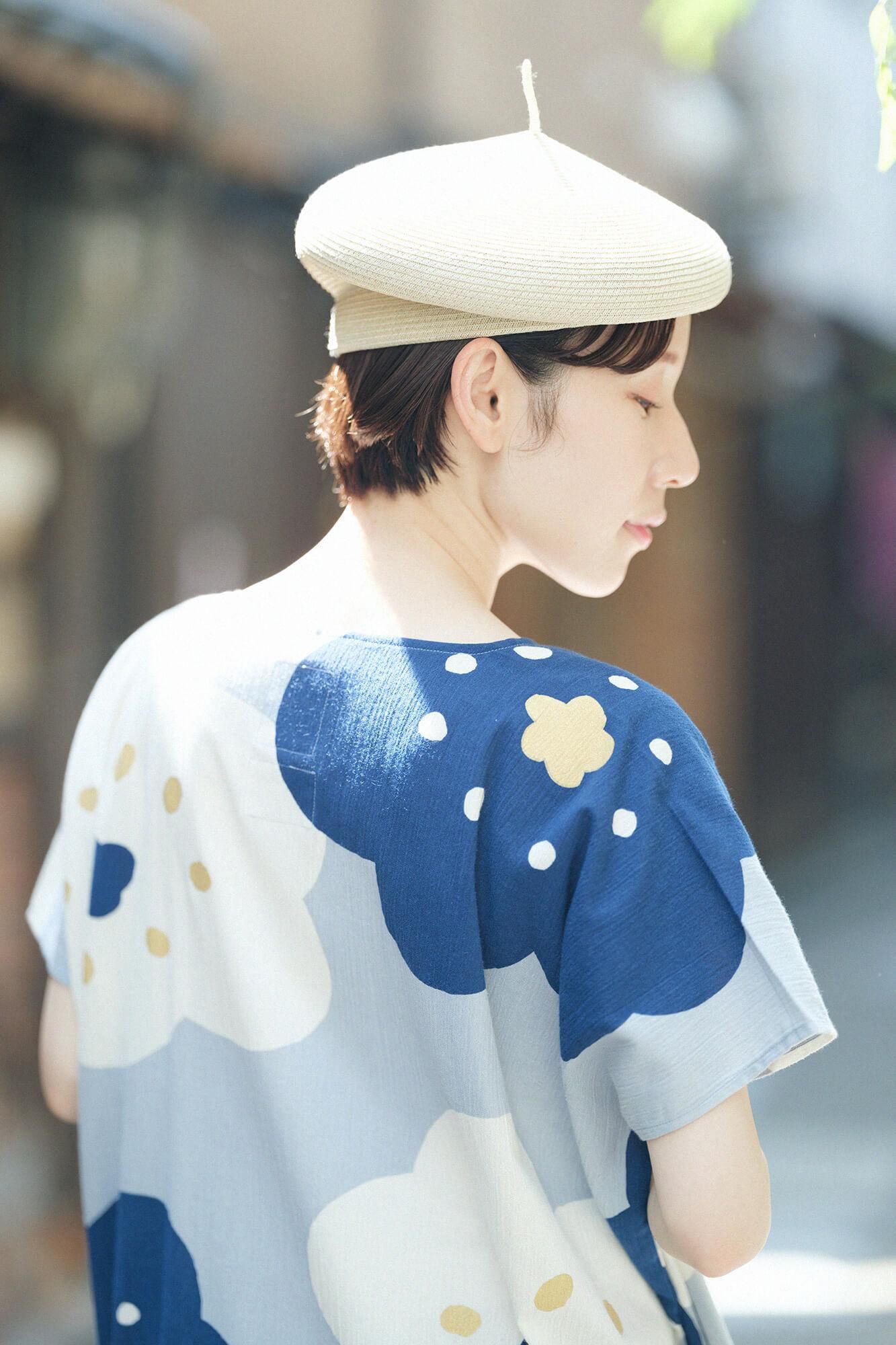 Takashima Chiku 20/20矩形服装(Chohokei) /微笑白色花色(Shirahanairo)