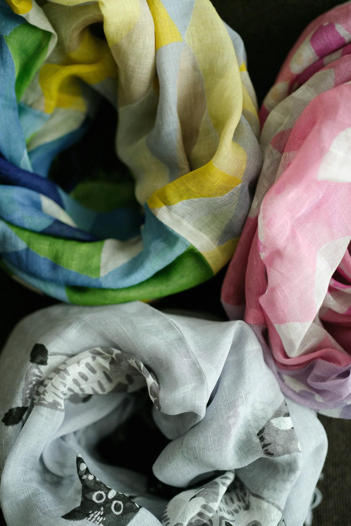 Cotton-linen Blend Ring-shaped Scarf / Owl