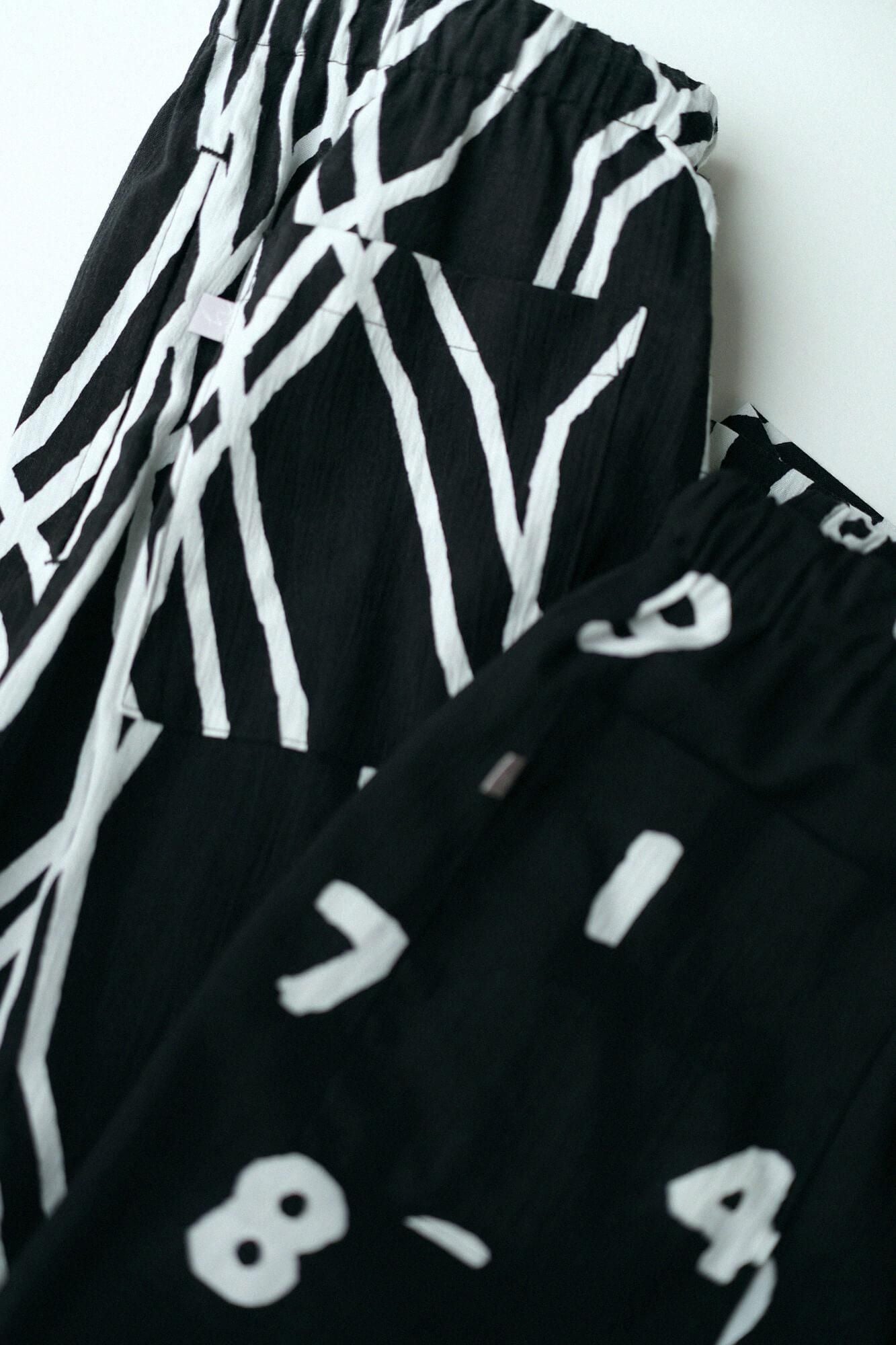 【官網限定】高島縮棉 20/20休閒窄管長褲/ SO-SU-U十數黑色