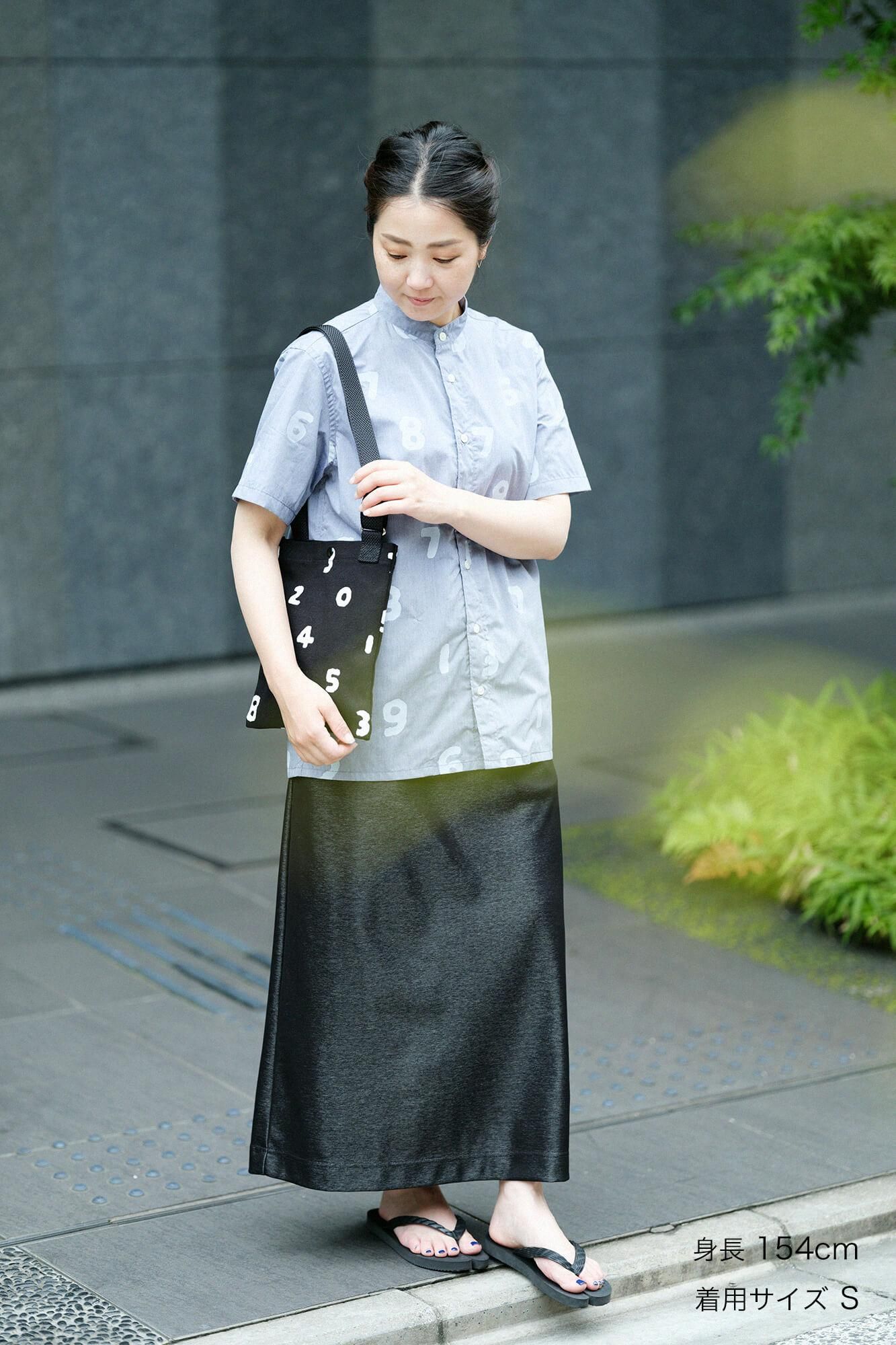 【net限定30%OFF】スタンドカラー半袖シャツ SP/SO-SU-U 紺鼠(こんねず)