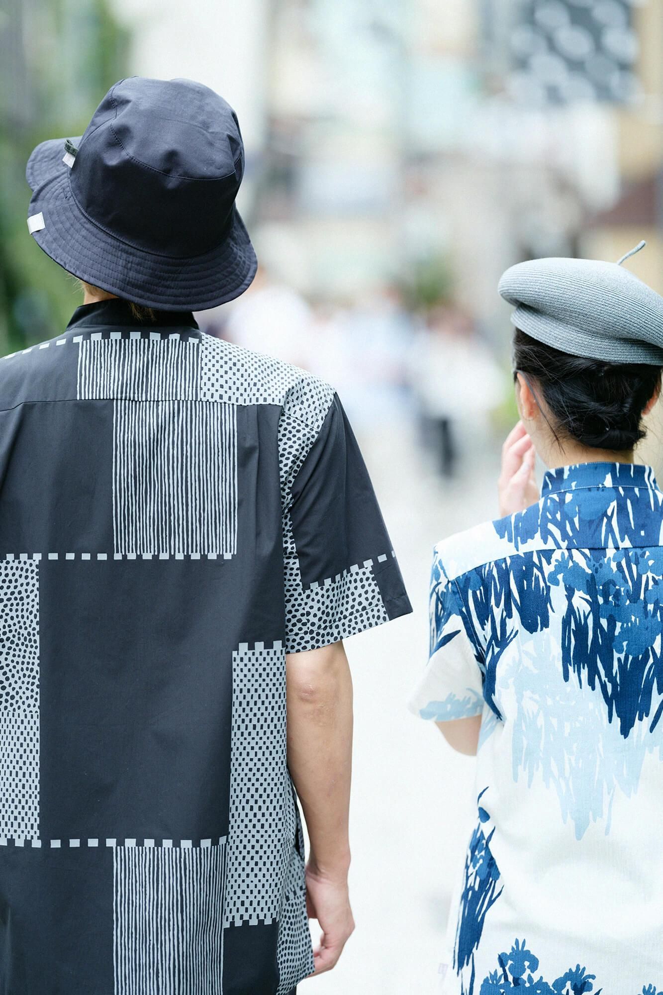 【net限定30%OFF】スタンドカラー半袖シャツ SP/間ぬき(まぬき) 黒紺(くろこん)