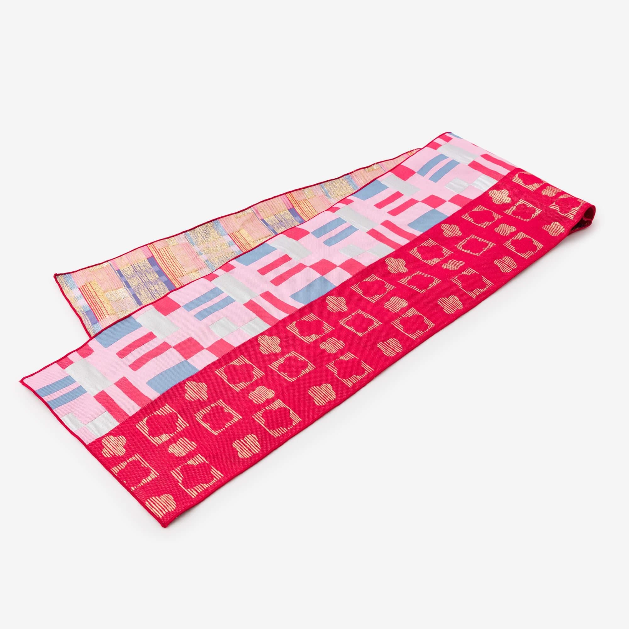 ● Hekoobi/Yuuenchi 딸기