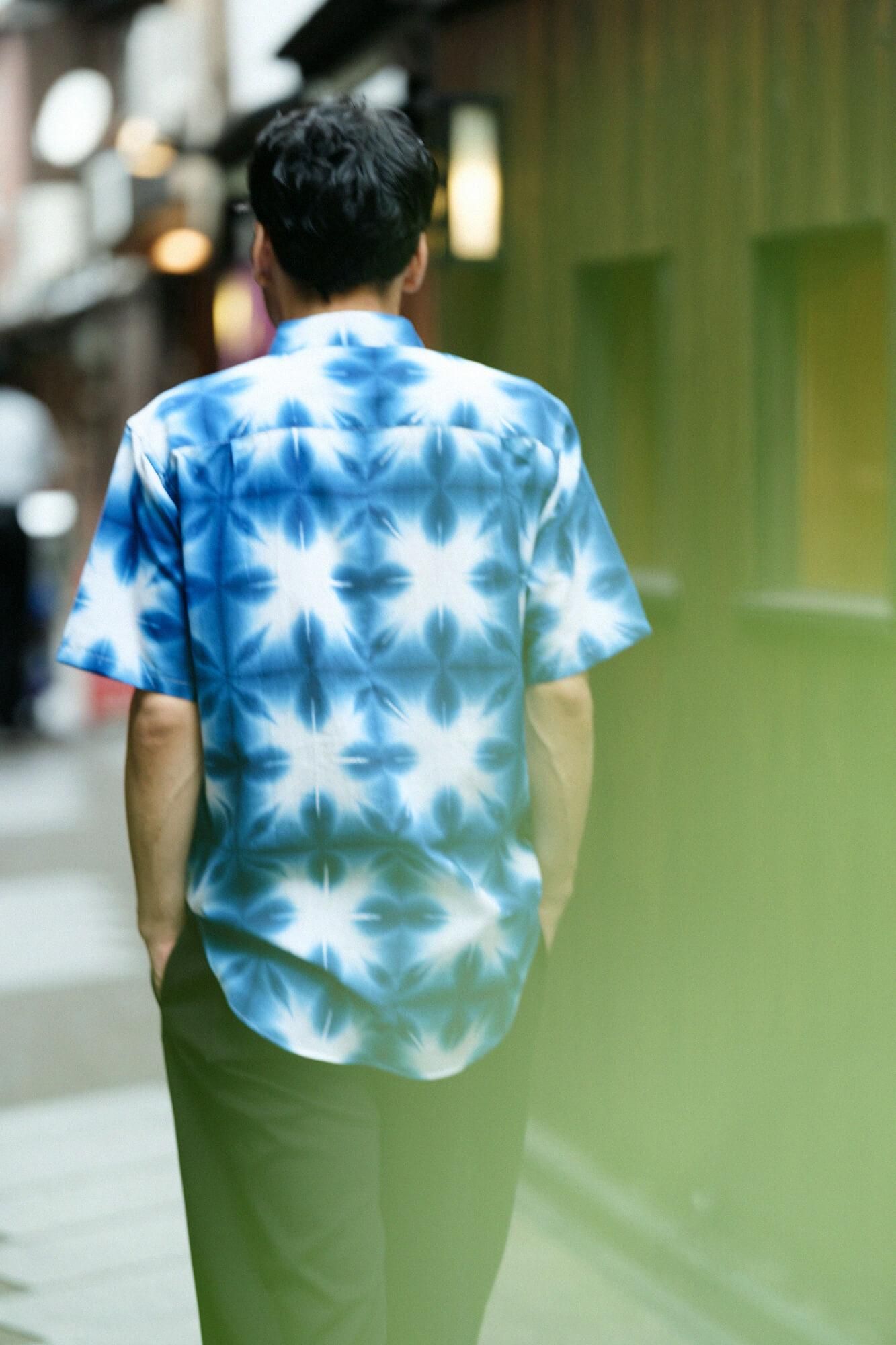 【net limited】Isemomen Cotton Arimatsu Narumi Tie-dye Short Sleeve Shirt / Harisho Snowflakes 2