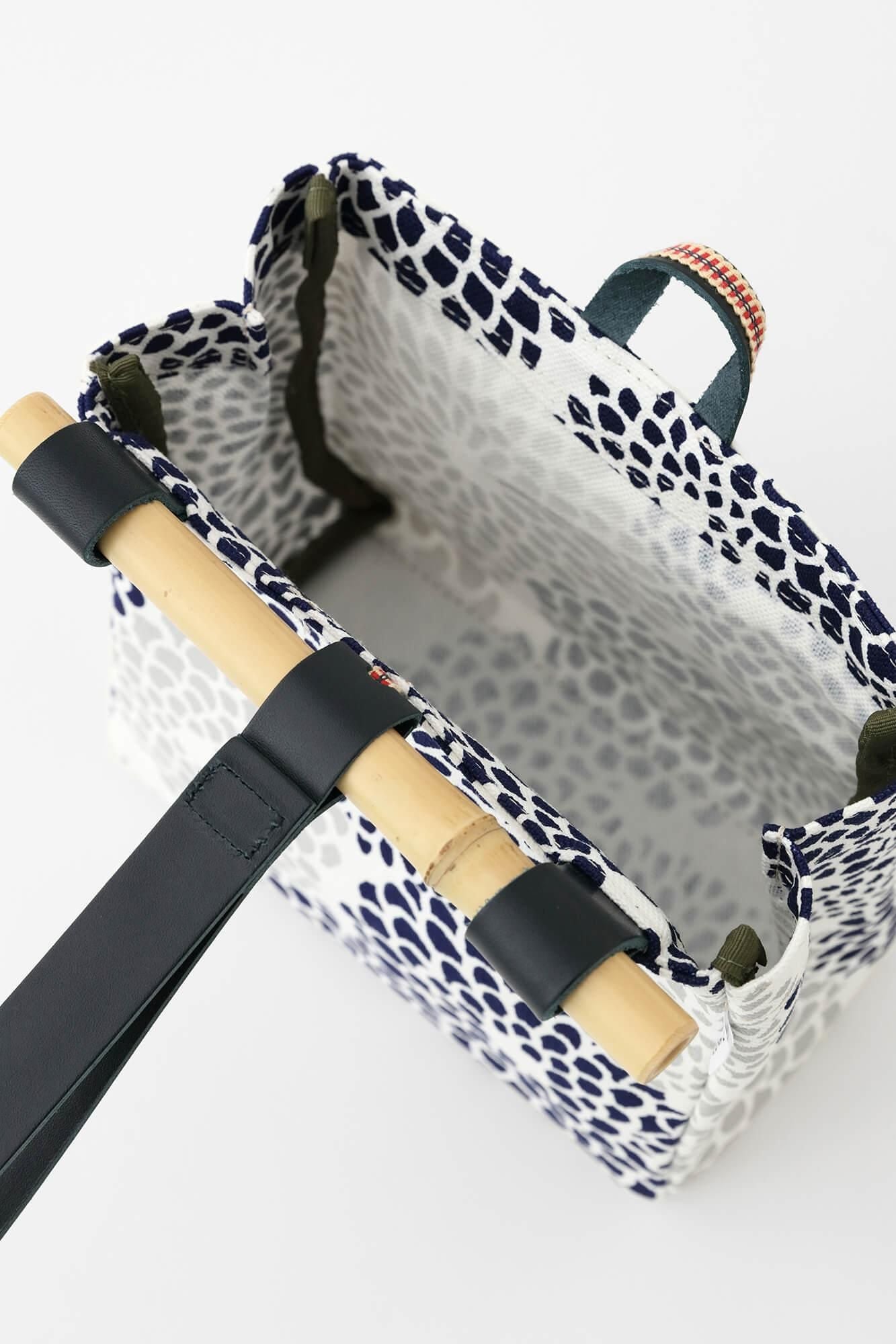 道行小筥 小(みちゆきこばこ しょう)/菊づくし 清風(せいふう)2