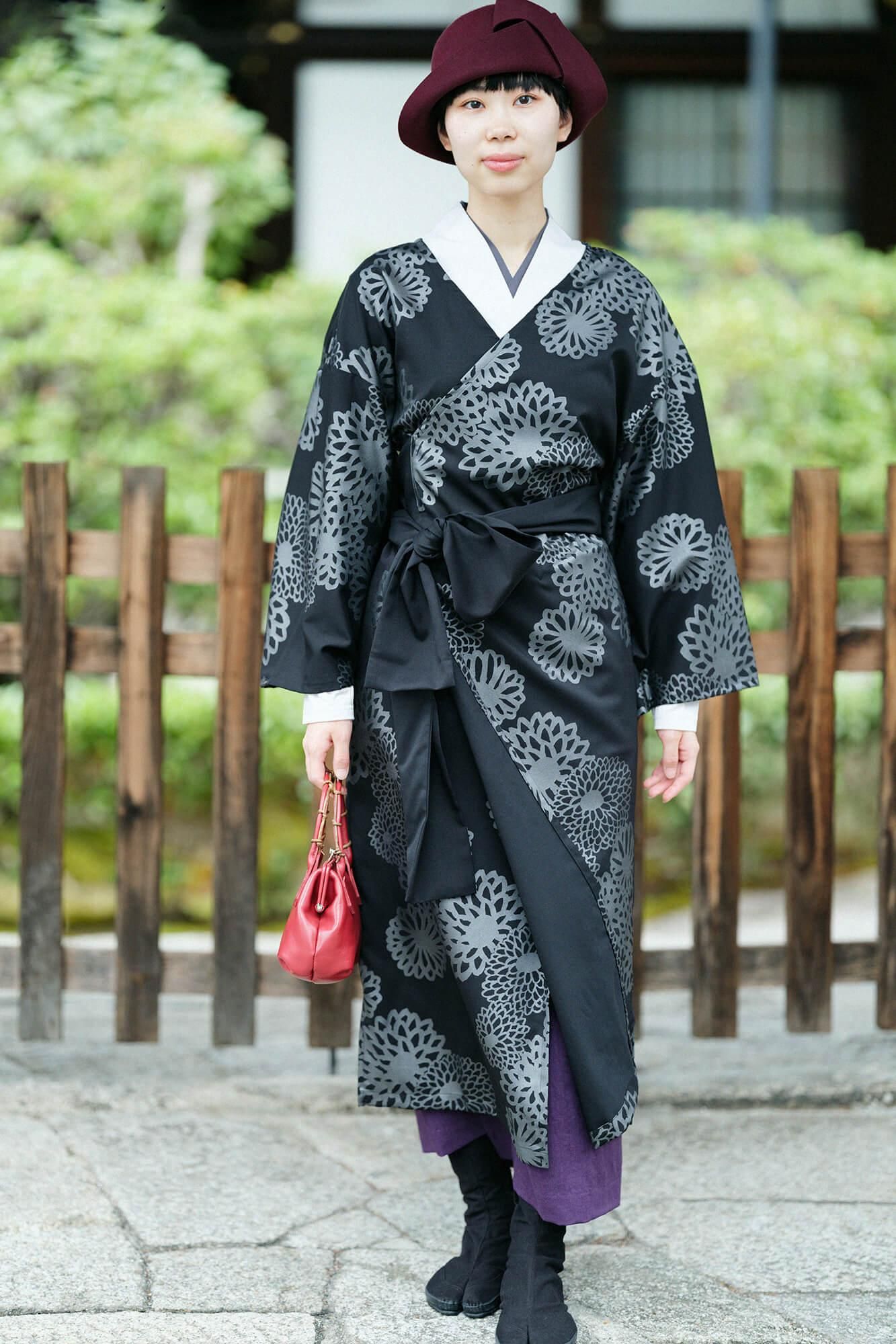 110双 超長綿(ちょうちょうめん) 半衿狭風靡(はんえりせばふうび) 抜衣紋(ぬきえもん)/桜鼠(さくらねず)