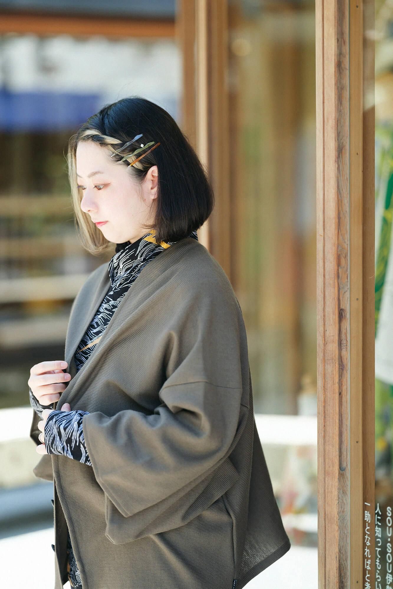 Combed Yarn Hatsuki Cardigan / Charcoal Brown