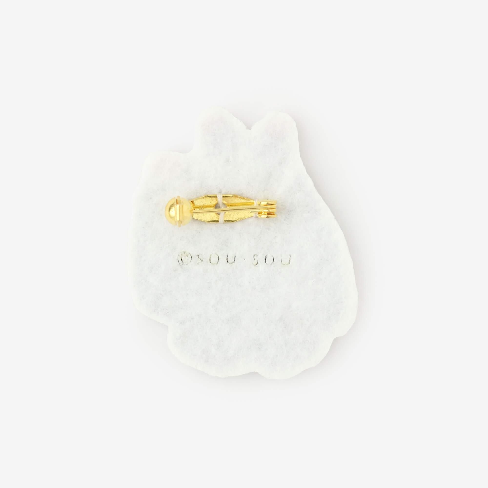 刺繍飾り(ししゅうかざり)/土人形(つちにんぎょう) 猫