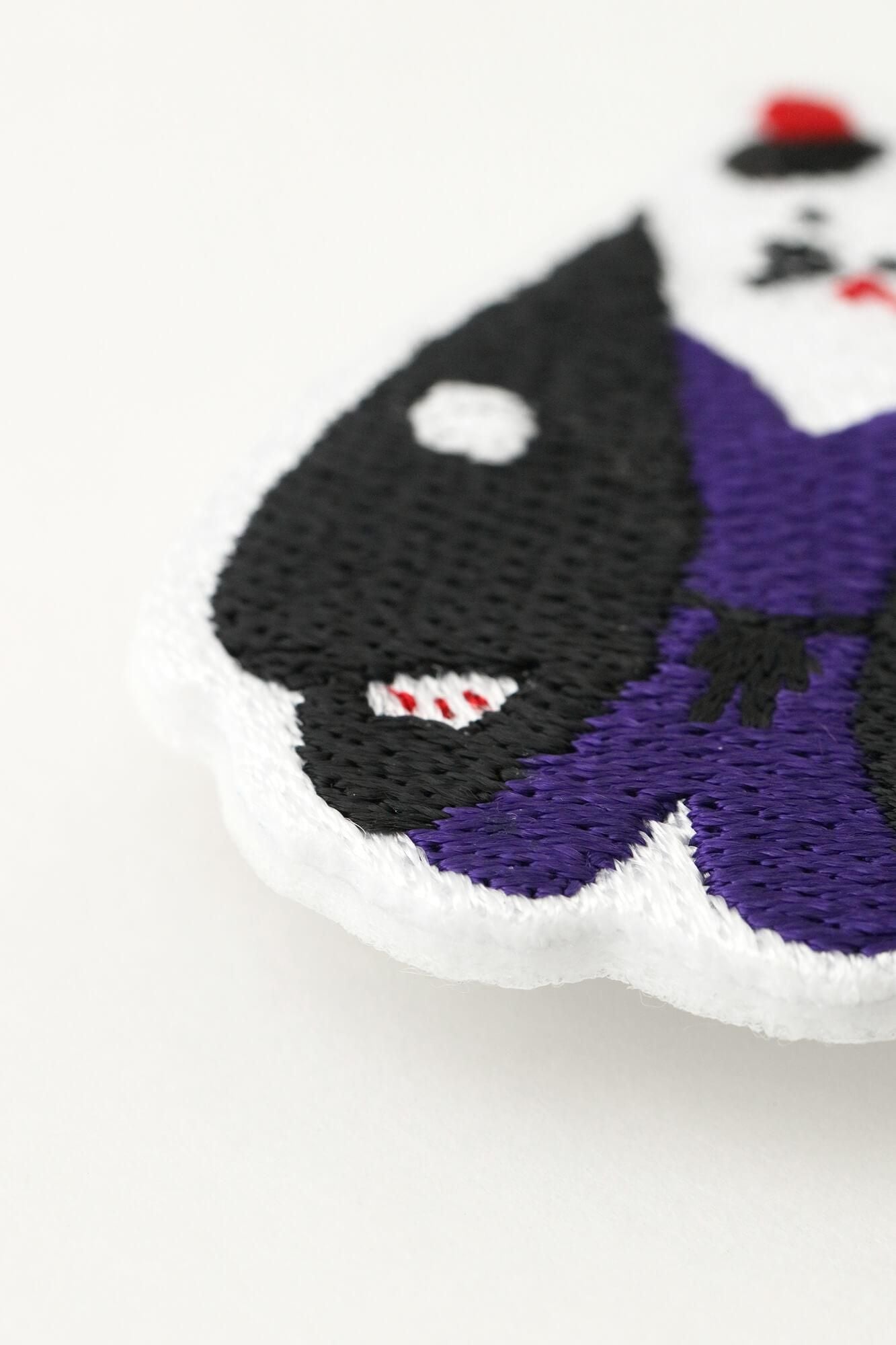 刺繍飾り(ししゅうかざり)/土人形(つちにんぎょう) 猫