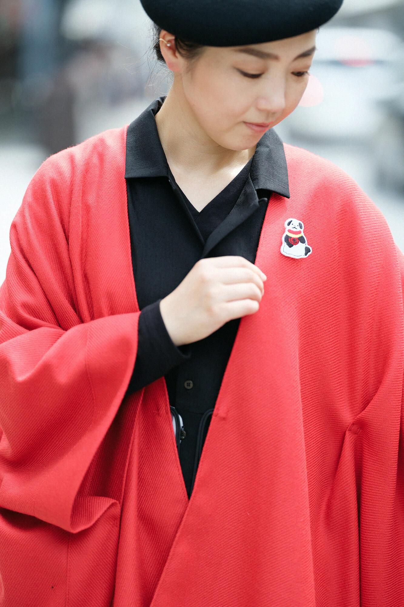 刺繍飾り(ししゅうかざり)/土人形(つちにんぎょう) 犬