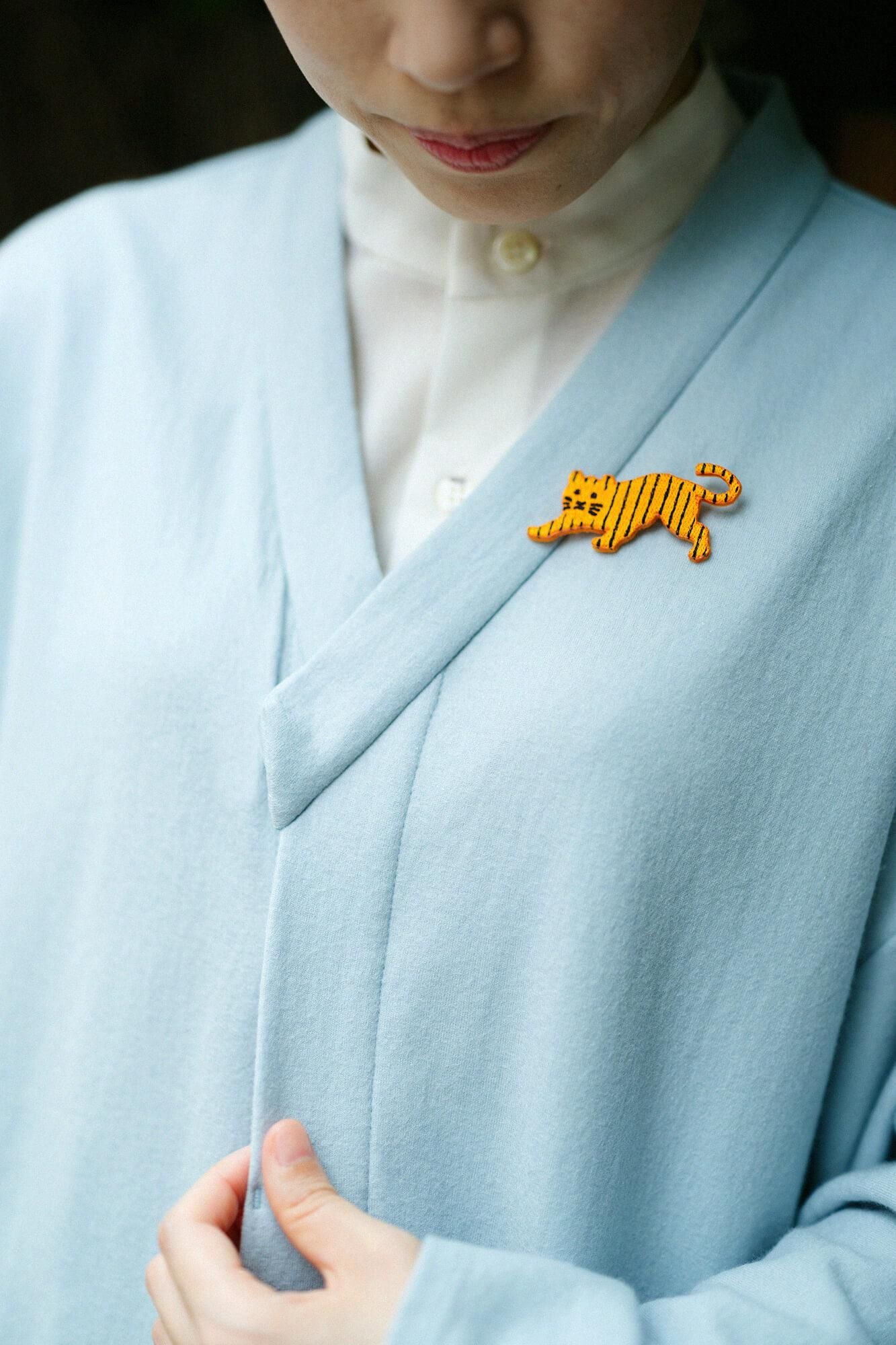 자수 브로치(Shukazari)/호랑이