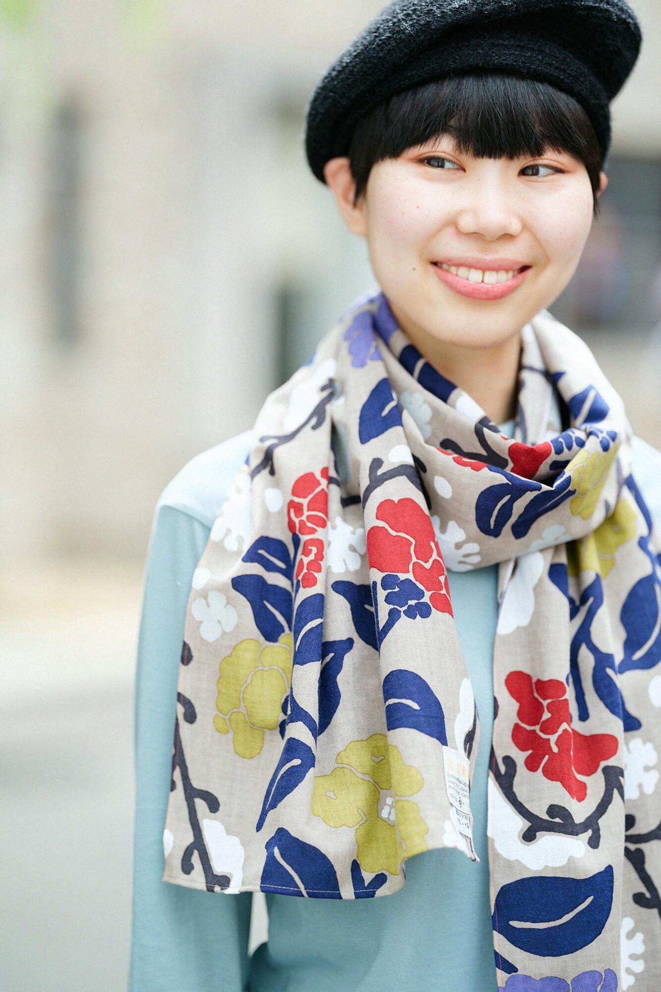 Isemomen Cotton Scarf / Camellia in Snow