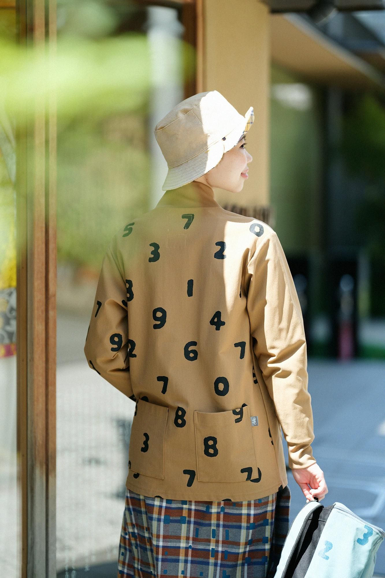 Chapeau de vélo réversible / chèque jaune x so-su-u