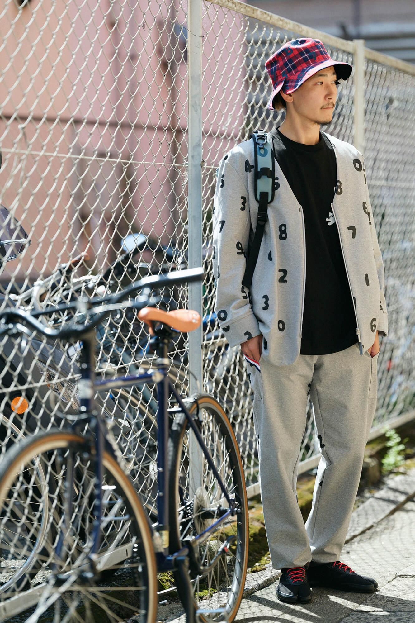 Long-sleeved escape Pocket T-shirt / Black