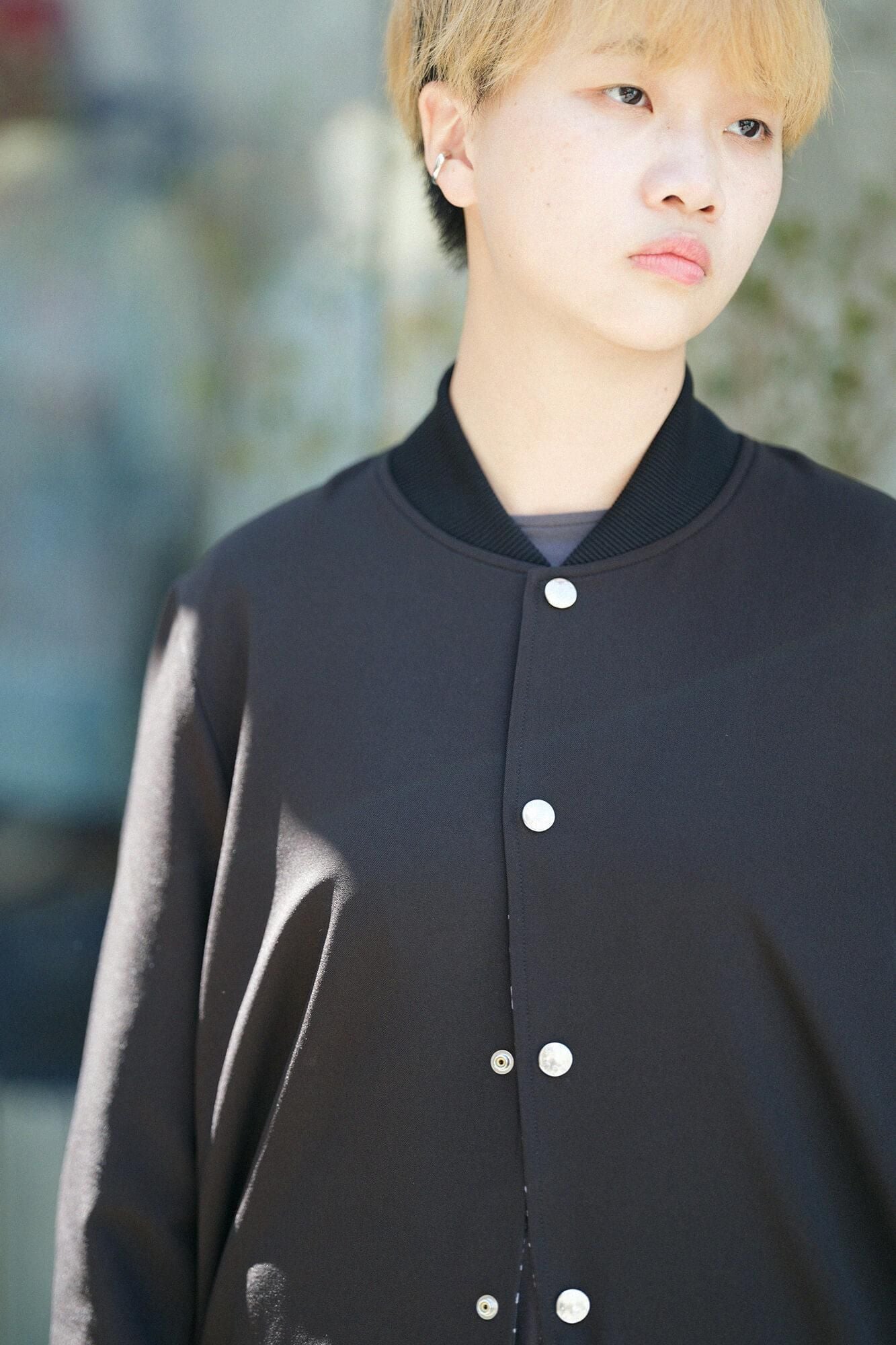 【net限定】リバーシブルブルゾン/濡羽色(ぬればいろ)×環繋ぎ矢車文(かんつなぎやぐるまもん) 写し(うつし)