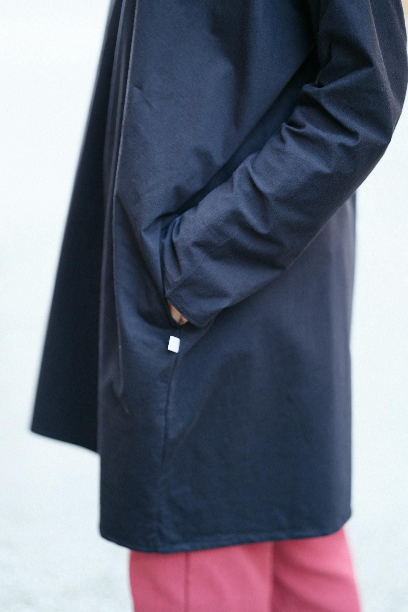 Extra lange L/S-Tunika aus Baumwolle mit U-Boot-Ausschnitt/Nassfarbe