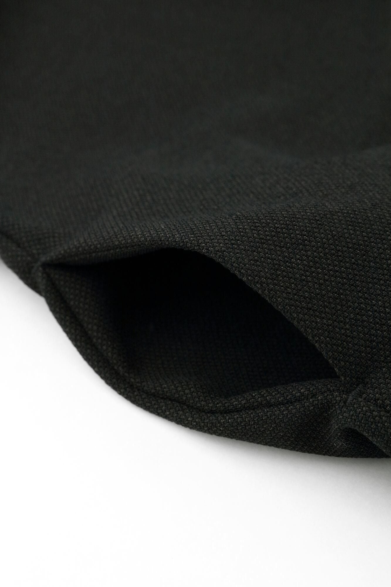 多樣織V領 輕型外套/黑色