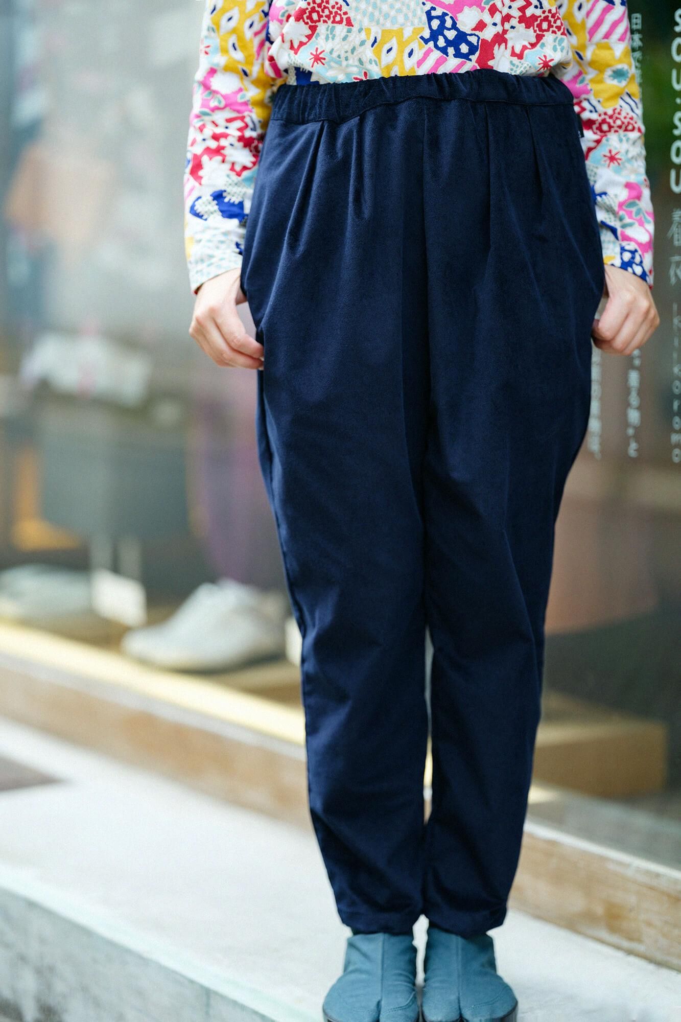 伸 天鵝絨 二褶 細腿褲/暗藍色