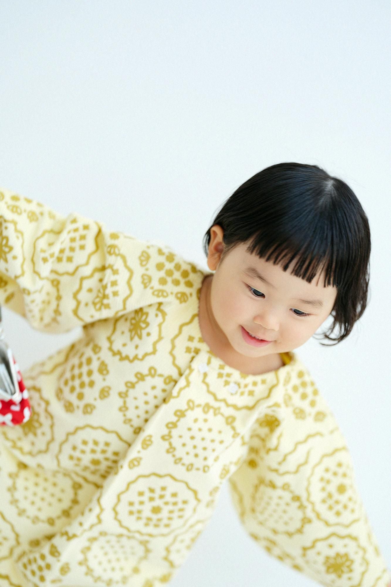 ●燈芯絨 圓弧袖貫頭衣/花刺繡 淺黃色