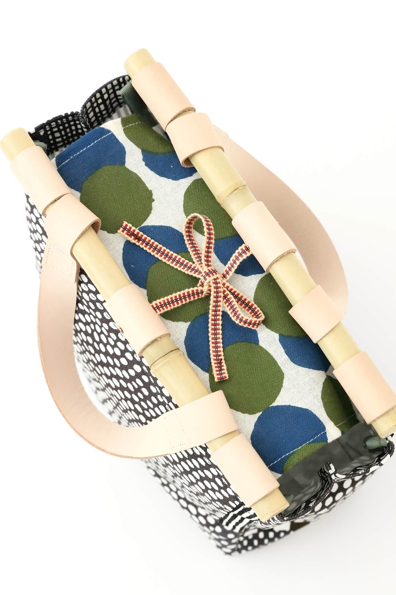 道行小筥(みちゆきこばこ)/間がさね 墨色(すみいろ)2