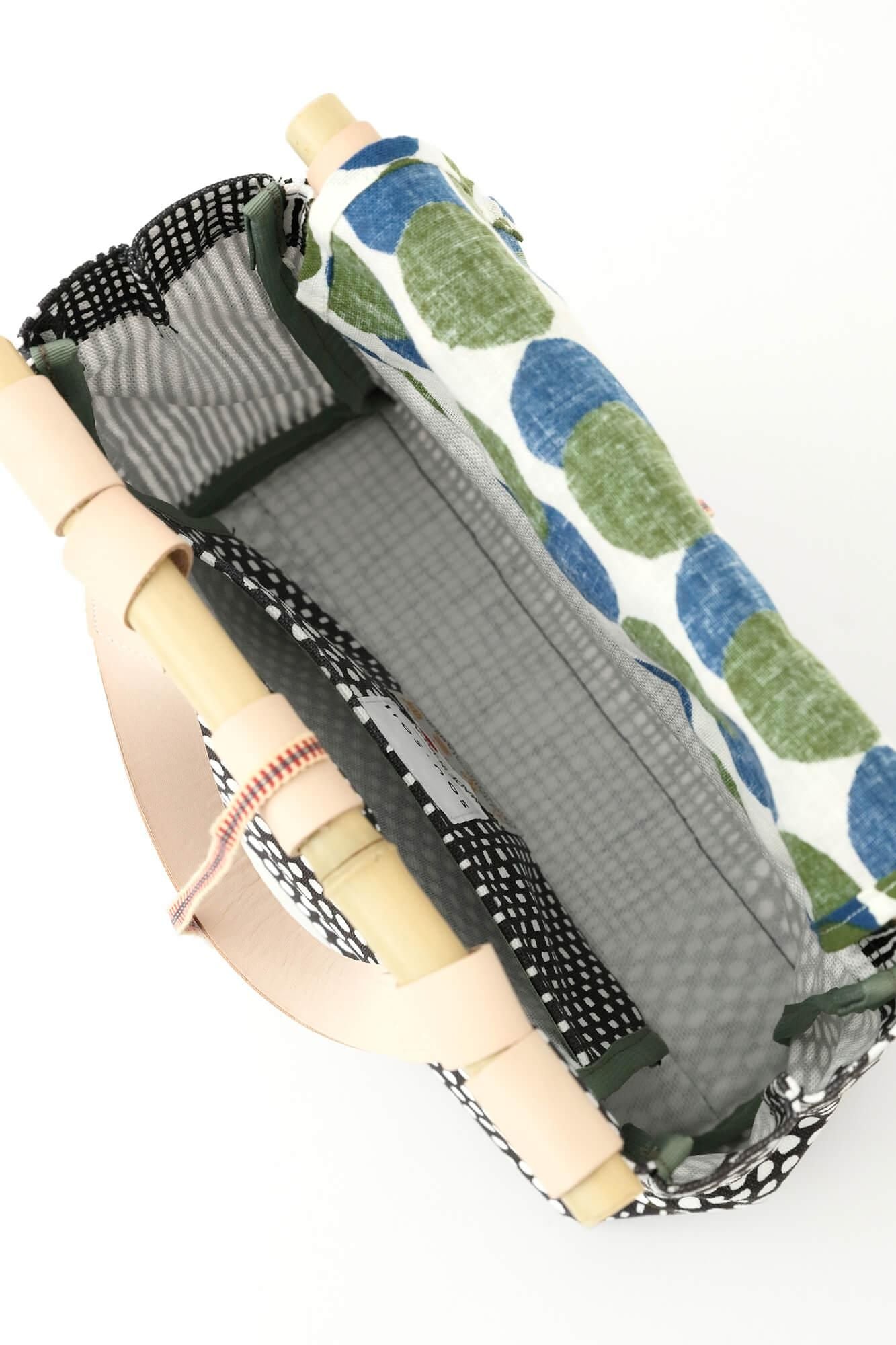 道行小筥(みちゆきこばこ)/間がさね 墨色(すみいろ)2