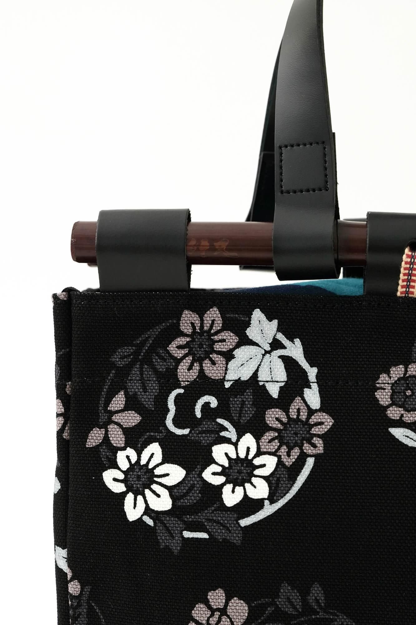 道行小筥(みちゆきこばこ) 染竹(そめだけ)/花丸文様(はなまるもんよう)2