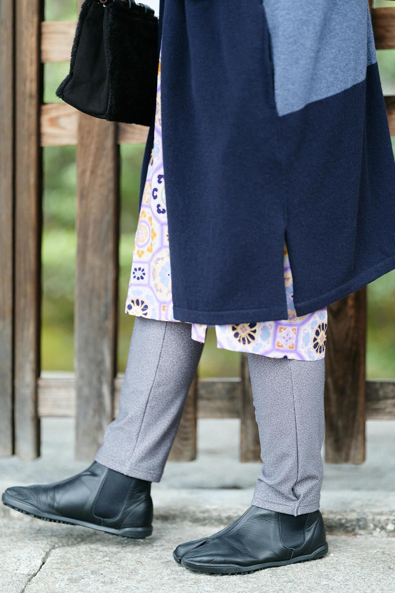 【net限定】ヒートパフォーマ(R) 細形(ほそなり)えんゆう穿き/鉛色(なまりいろ)