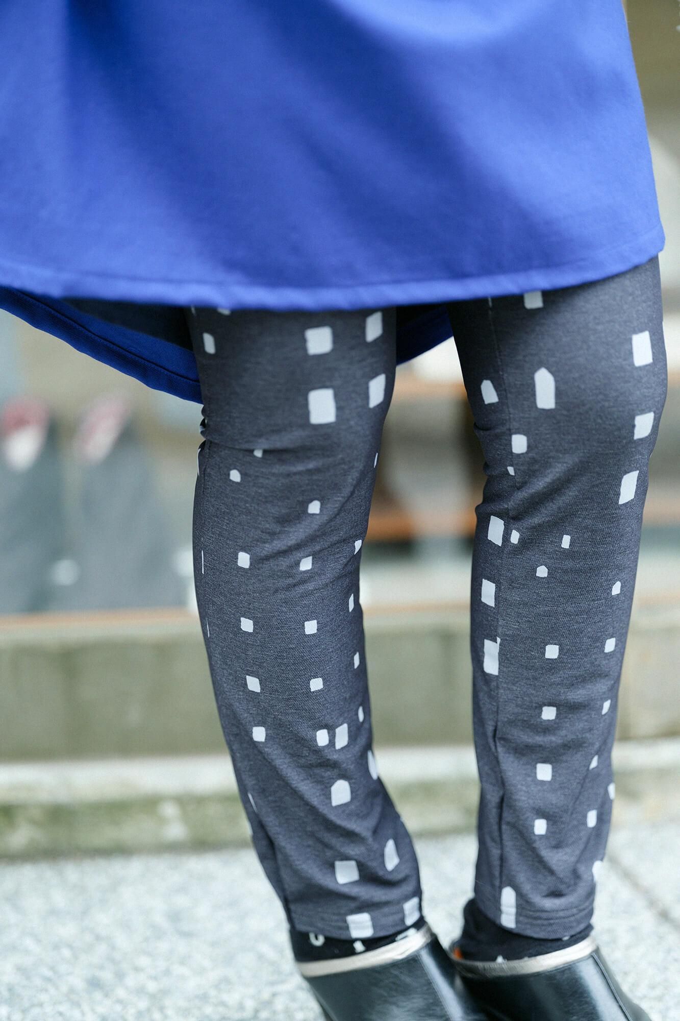 【net Limited】Fine Brushed Hair Twill Weave Slim-type Leggings Pants / Window Dark Grey