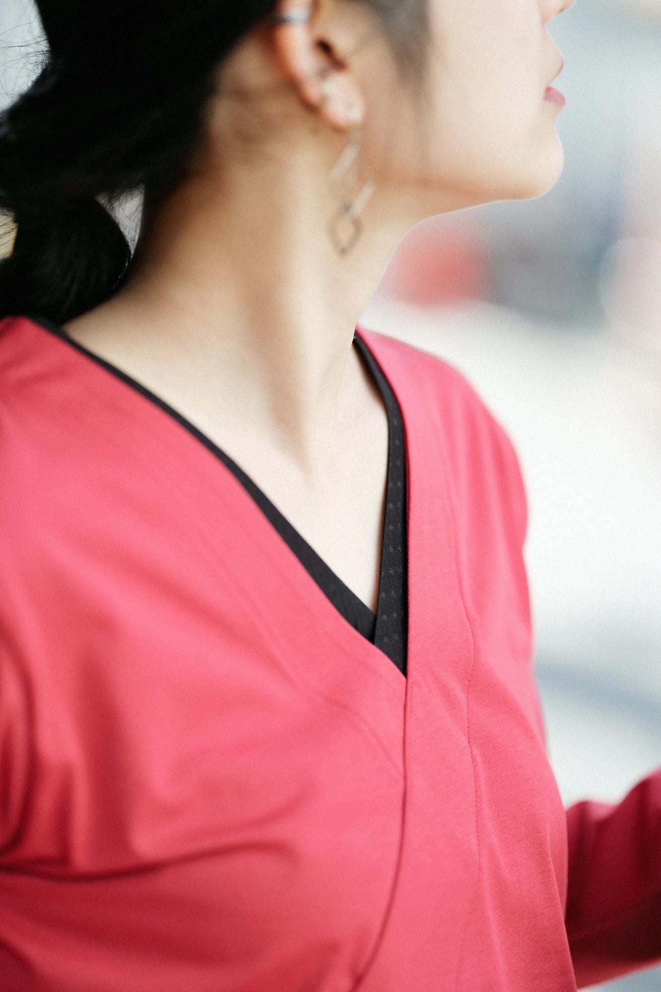 110雙線 超長棉 半衿V領上衣 長袖/深紅色