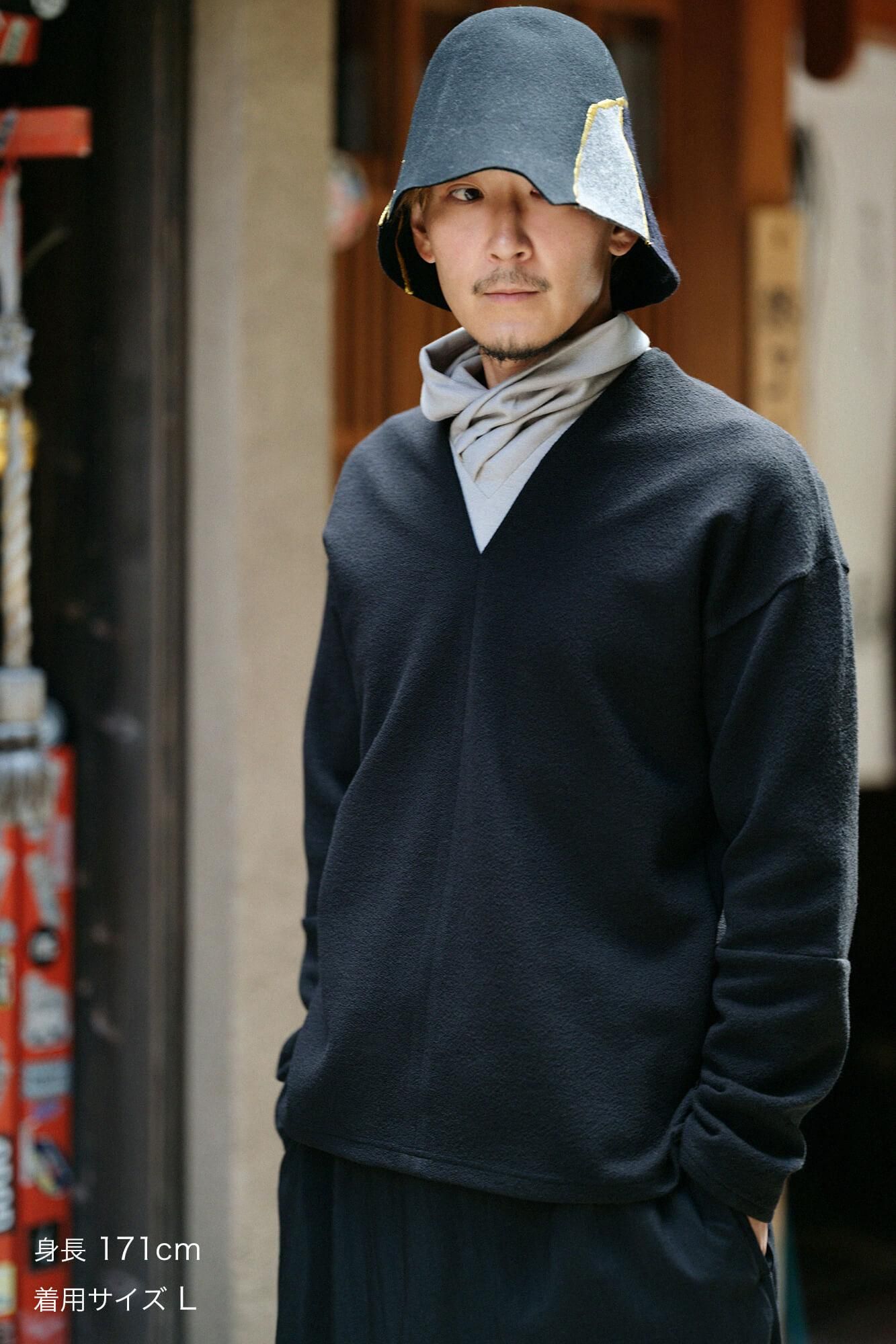 舶來梳毛針織 雙色袖V領貫頭衣/黑色