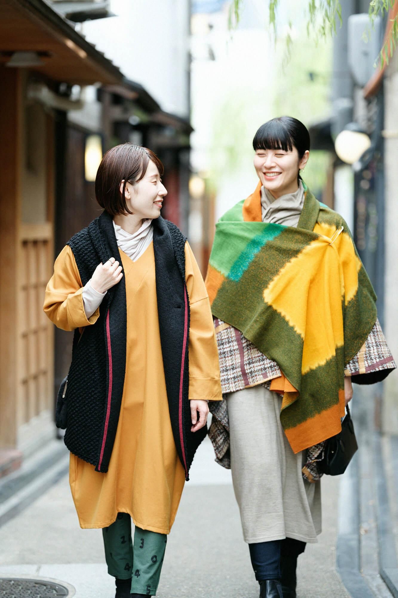 梳毛斜紋織V領長方形洋裝 長袖/橙色