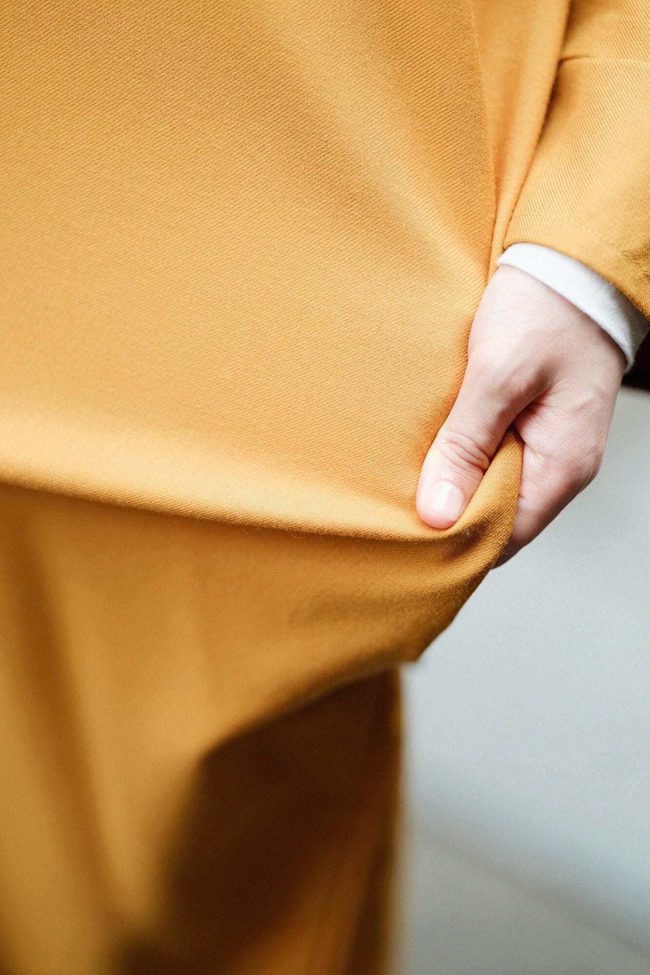 梳毛斜紋織V領長方形洋裝 長袖/橙色