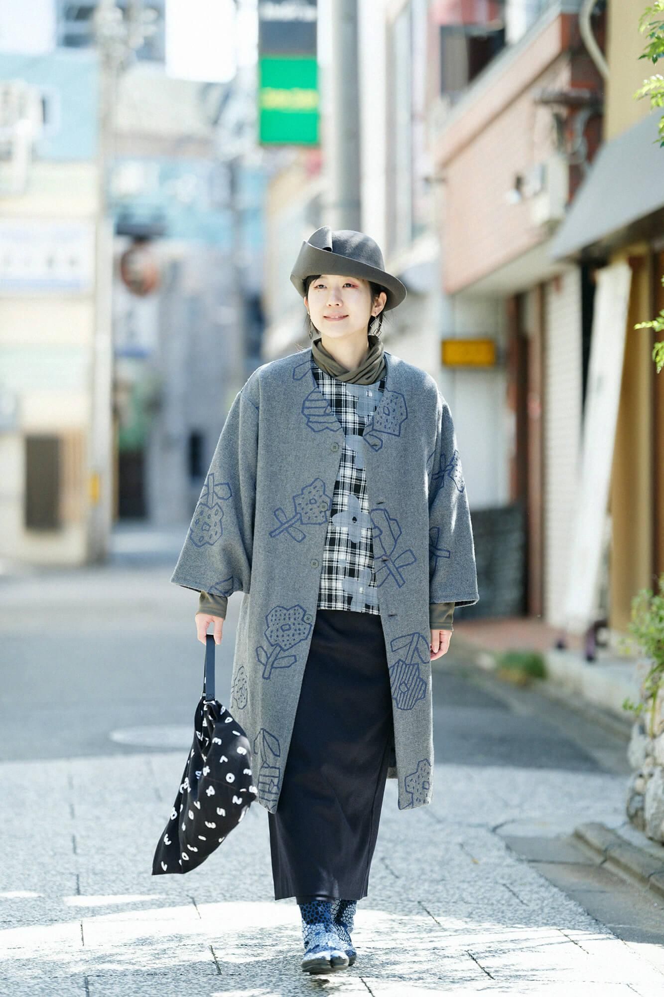 Combed Yarn Lattice Weave Square Top Shoulder Line / Floral Breeze from Mountain and Blank