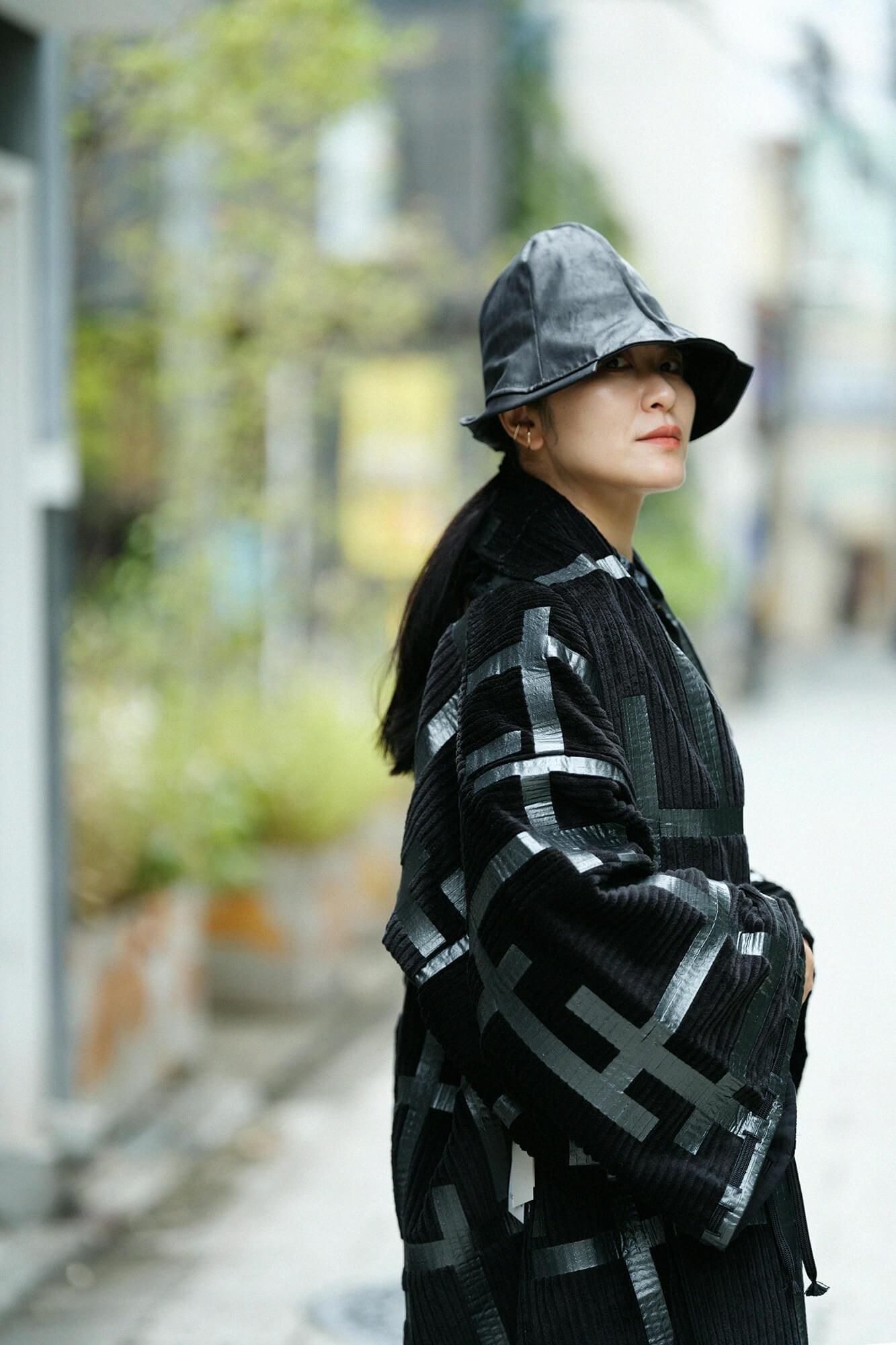 Faux Leather Ichijogasa Shikoro Hat / Black