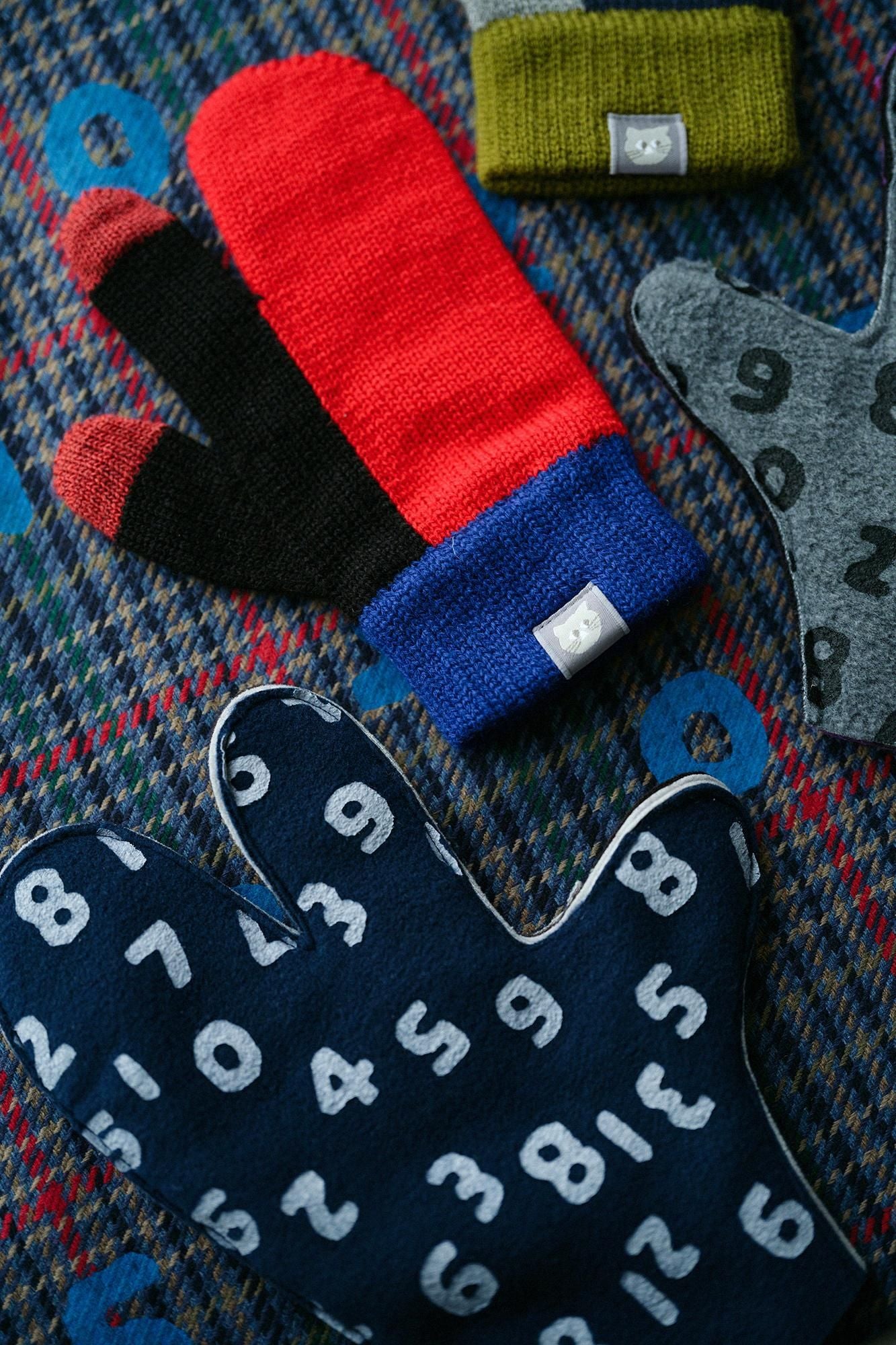 あっちグローブ touch/SO-SU-U昆(こん) 上下(しょうか) 濃紺(のうこん)