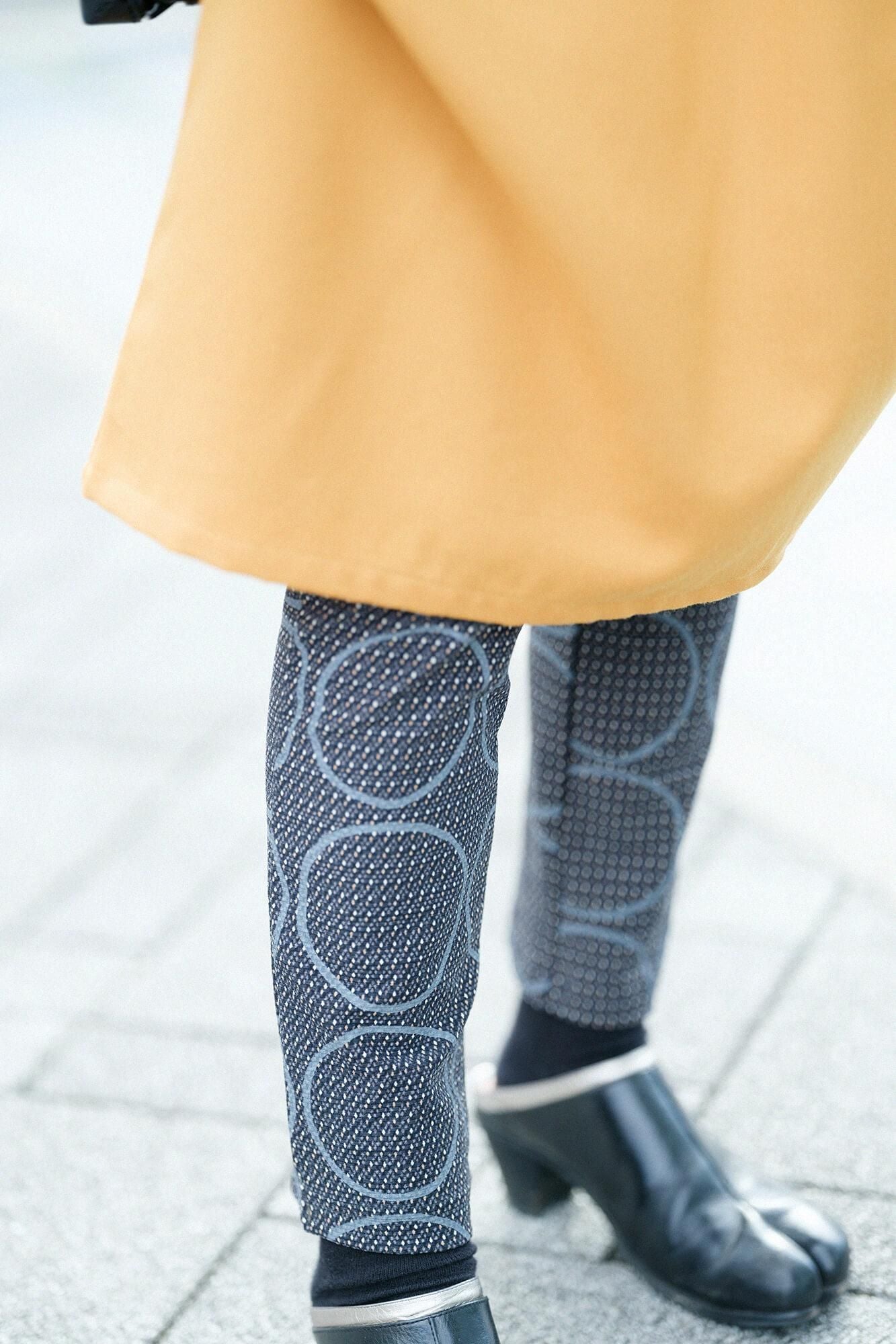 緹花 針織 菱小紋 窄版細腿褲/排圈圈