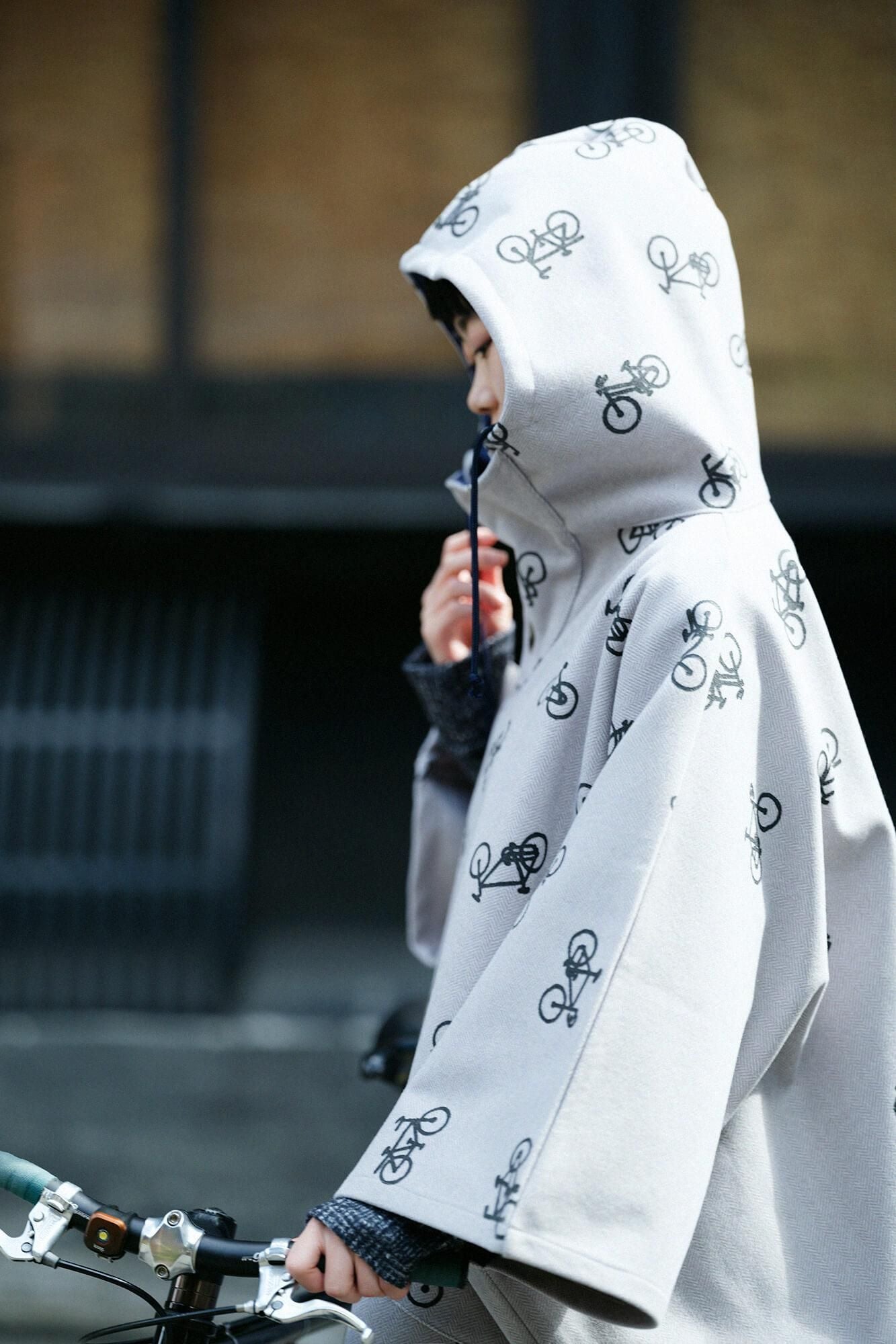 【◯预购】人字形织缇花针织BIKE斗篷/单车处处和留白银灰色(※预计于12月2日左右发货)