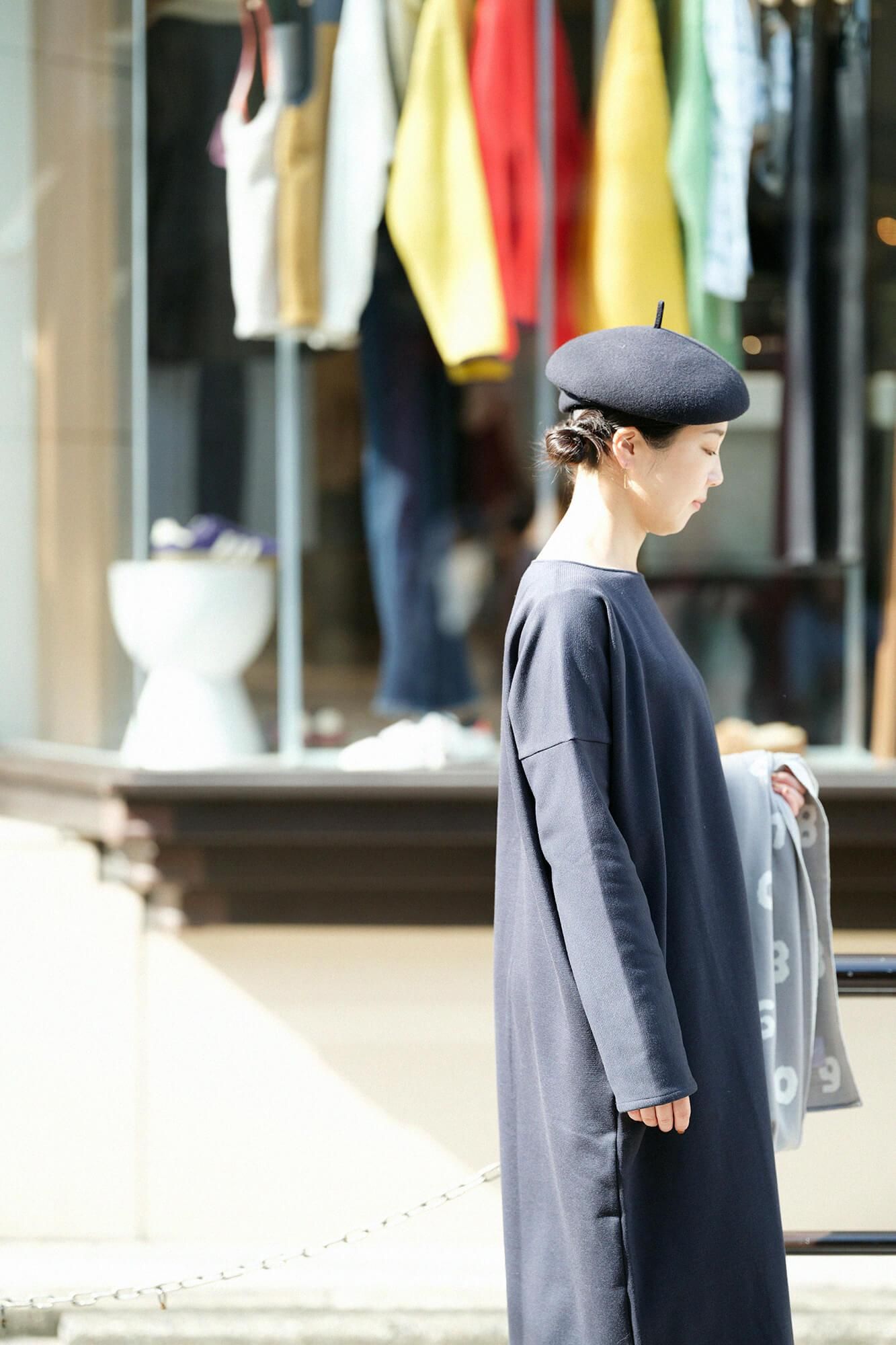 【預購】Soft Thermo(R) 內起絨船領 長袖連身裙 超長版/暗藍色(※預計於12月9日左右發貨)