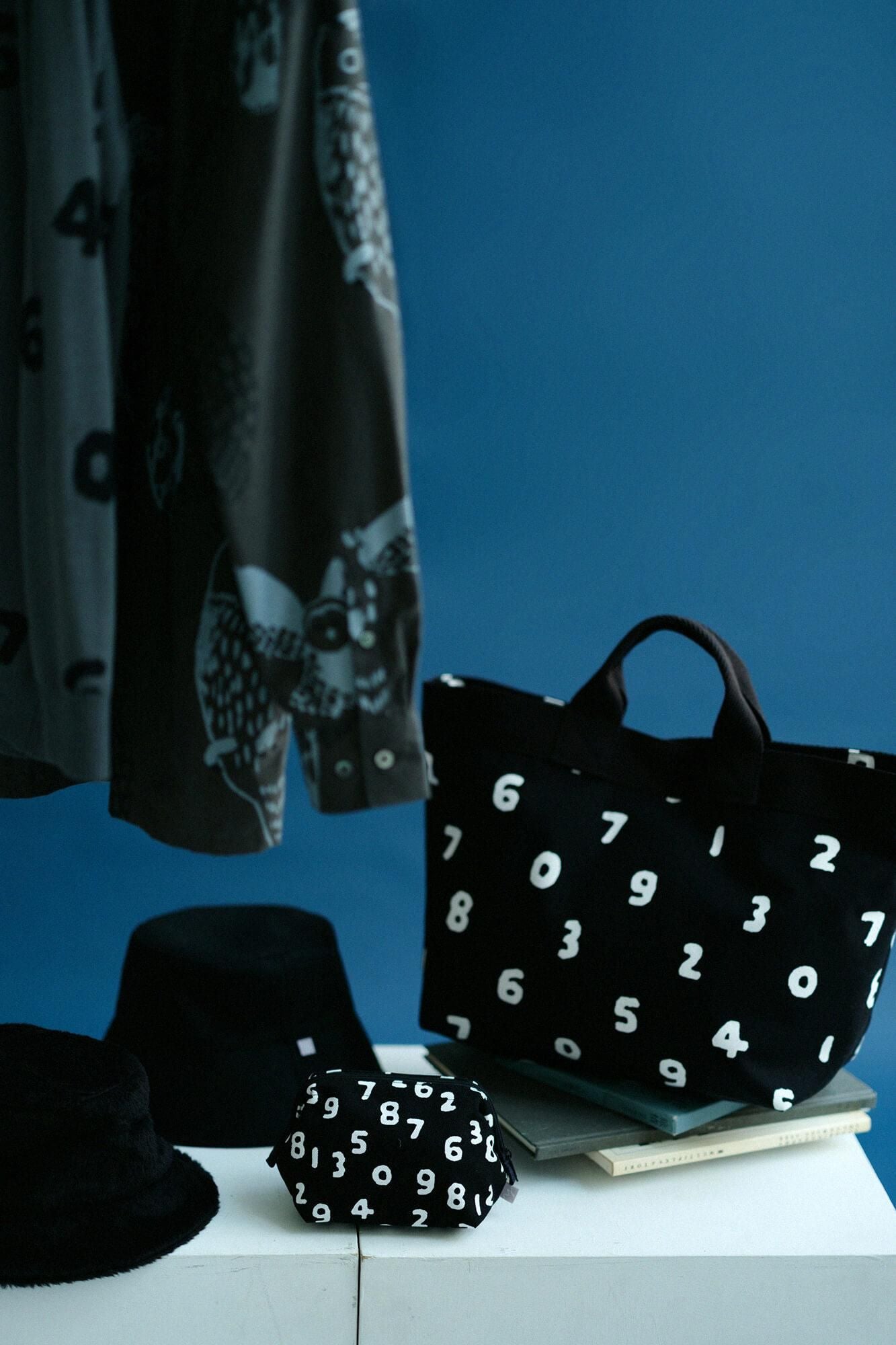 Y.トート B4/SO-SU-U 濡羽色(ぬればいろ)×つくも