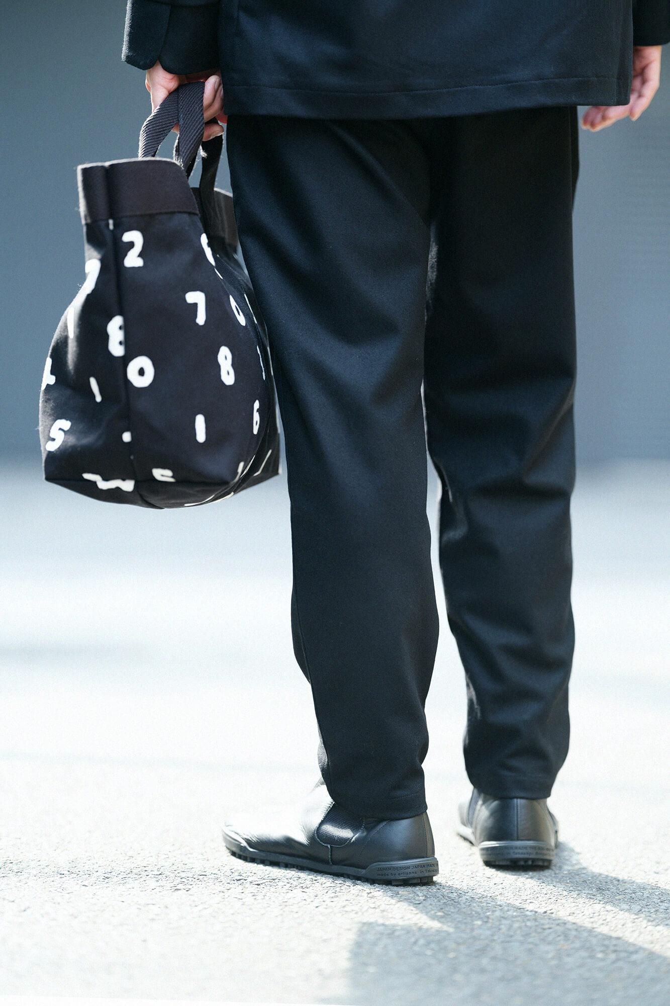 Y.トート B4/SO-SU-U 濡羽色(ぬればいろ)×つくも