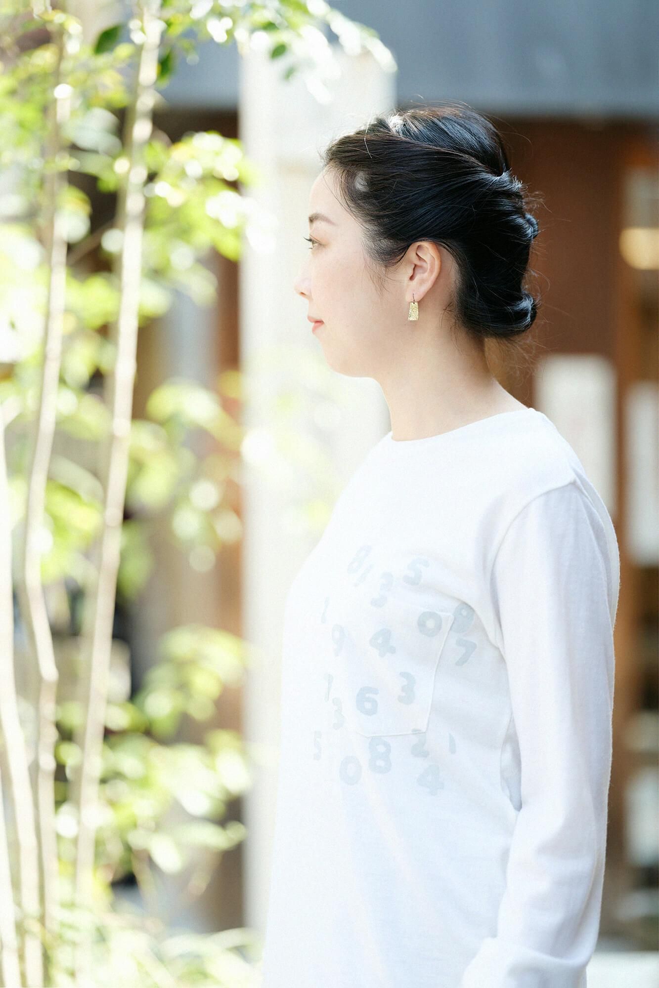 ウォッシャブルウール天竺 長袖ポケットTシャツ/鳥の子色(とりのこいろ)