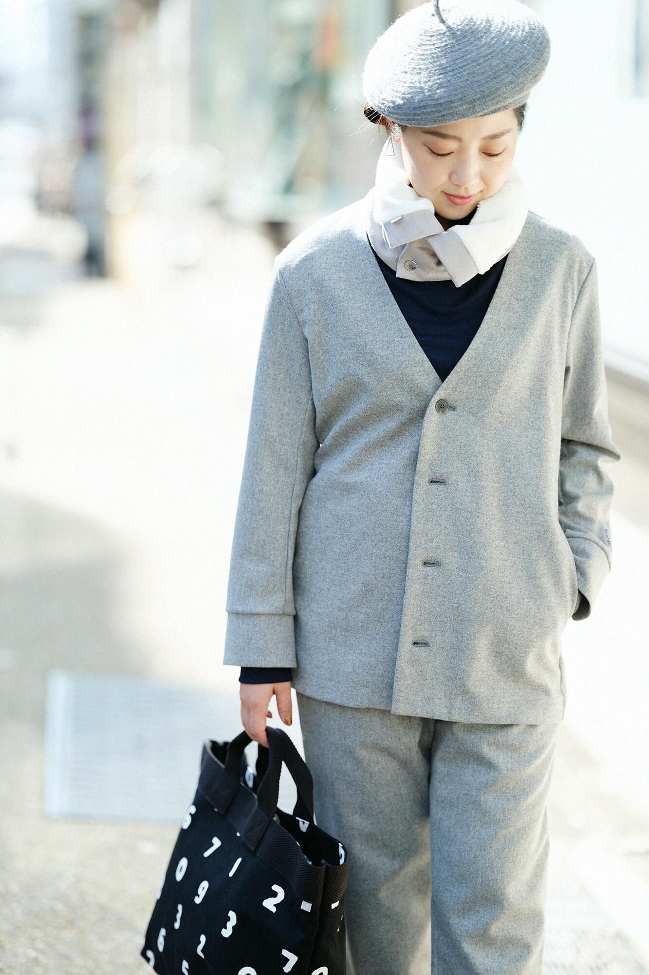 【預購】人造毛皮 雙面用短圍巾/櫻灰色×白色(※預計於12月9日左右發貨)