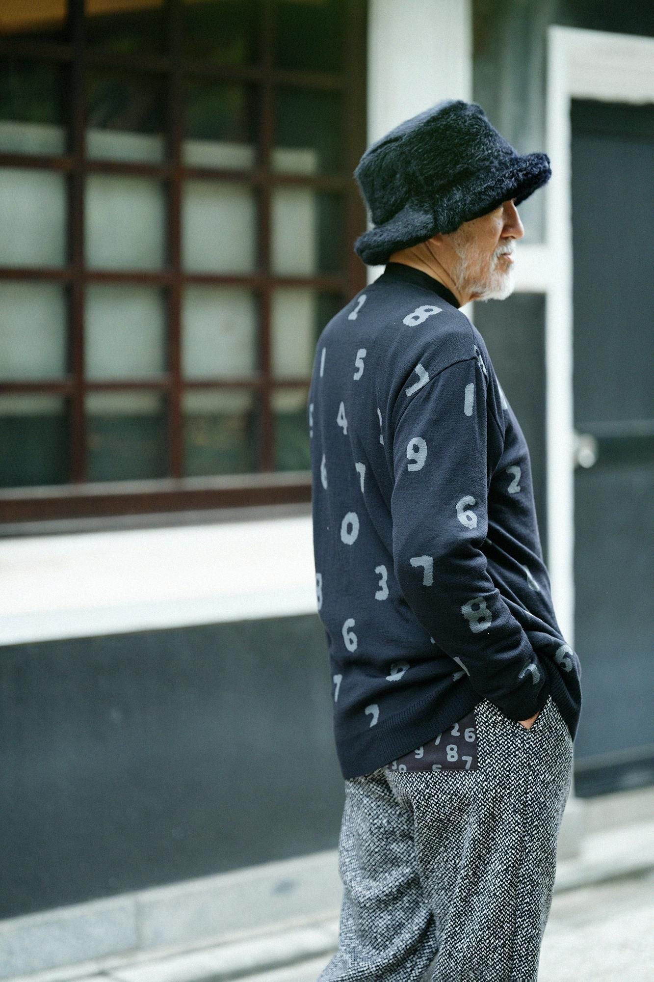 Super 140의 Jacquard Crew Neck Knit/SO-SU-U 검은색