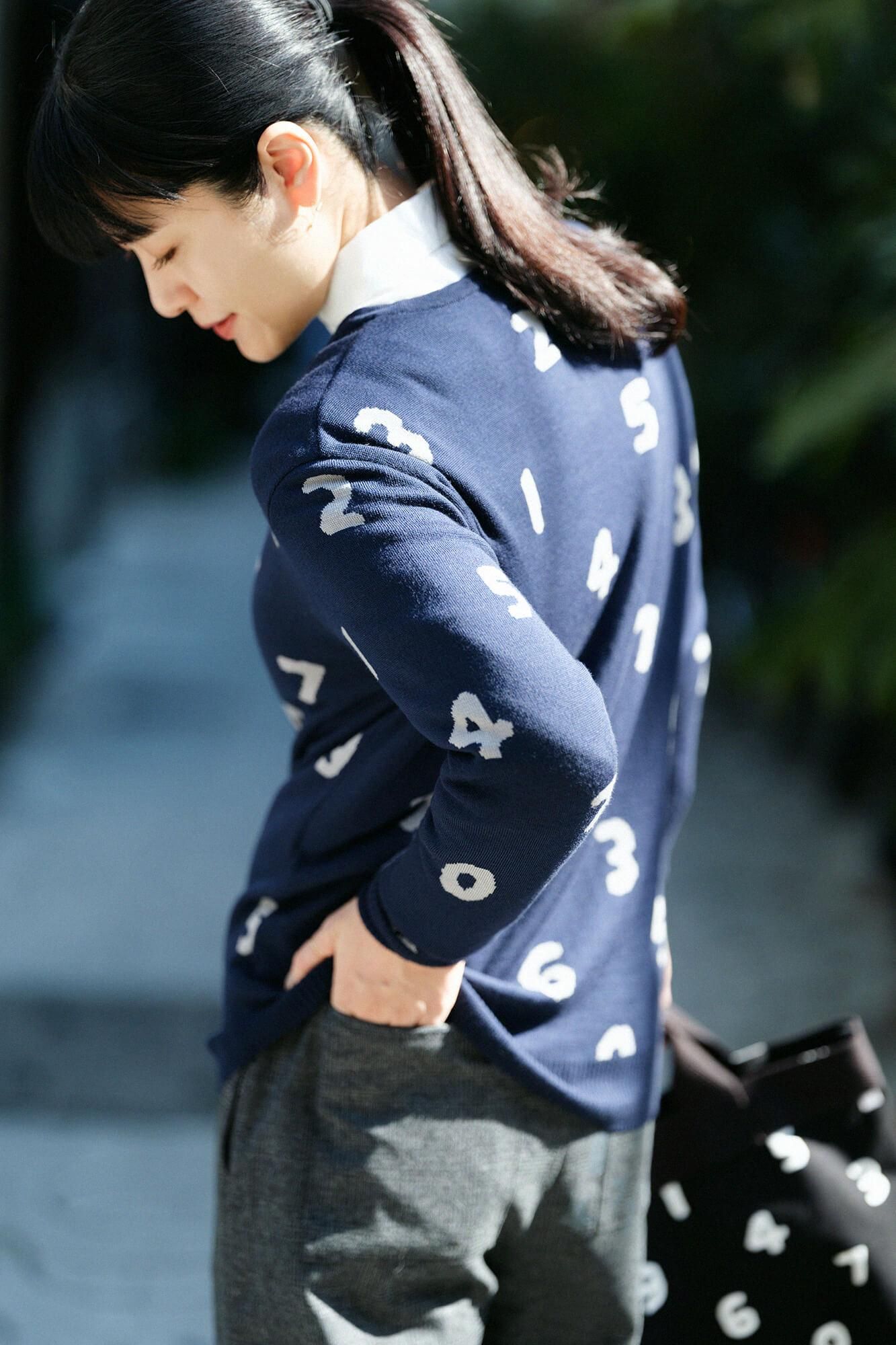 Super 140의 Jacquard Crew Neck Knit/SO-SU-U 남색