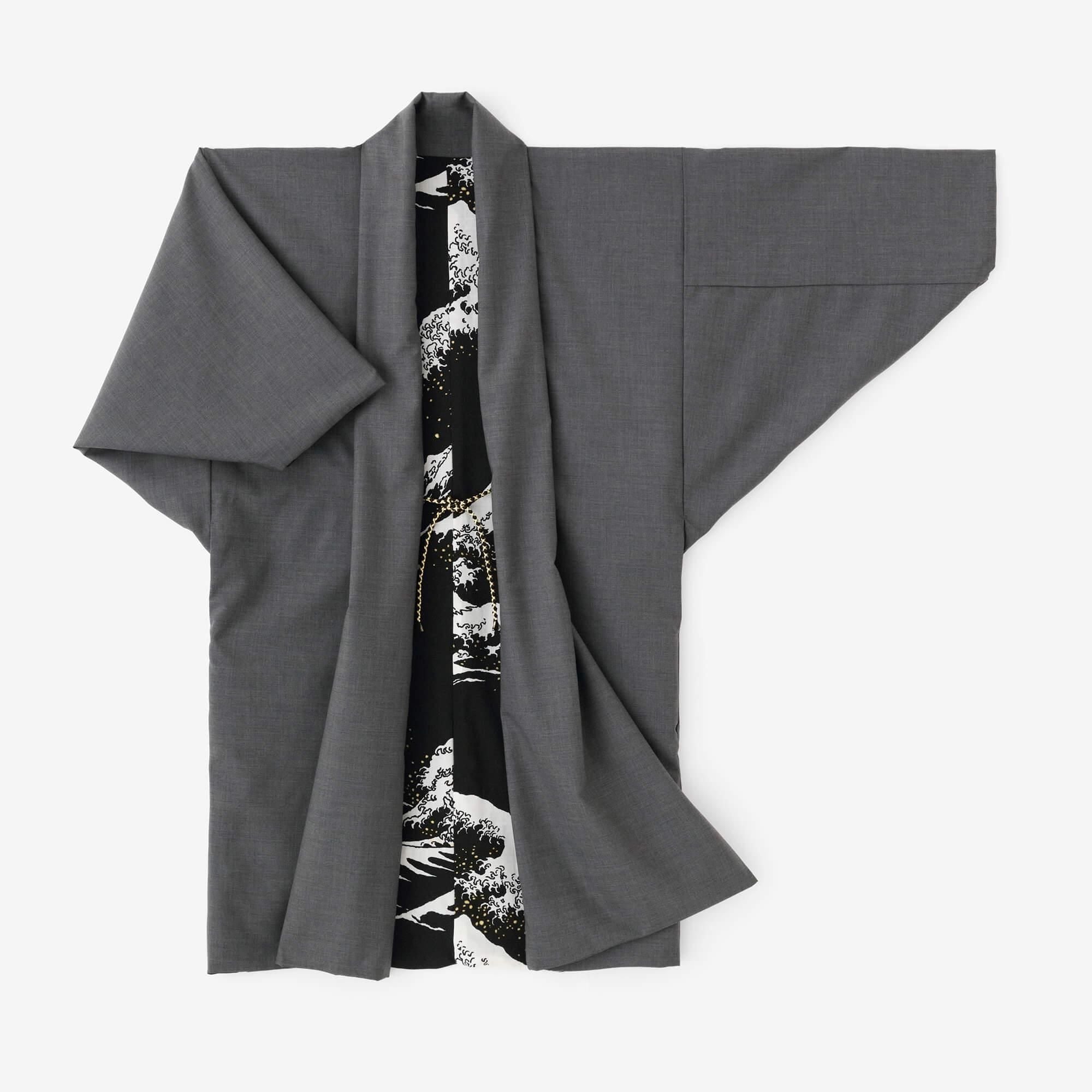 Reversible Combed Yarn × Muslin Wool Triangular Sleeve Coat / Dark Grey × Hokusai The Great Wave off Kanagawa-Recreation