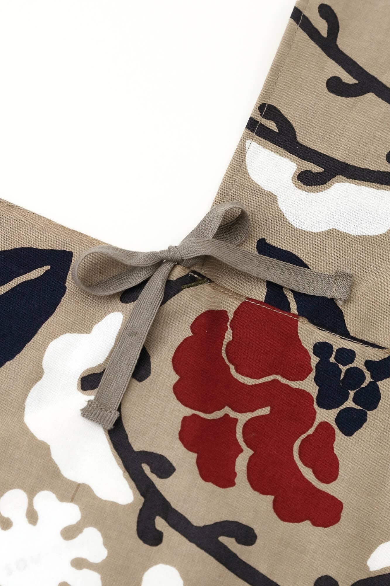 知多木綿 20/20 小巾折 穏(こはばおり おだやか)/雪持柳(ゆきもちやなぎ)に椿(つばき)